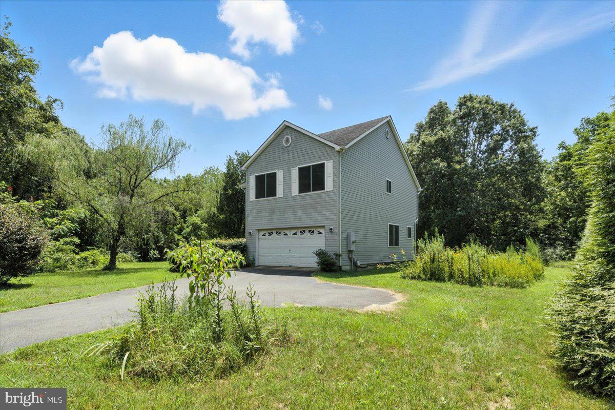 48009 FREEHOLD DRIVE
