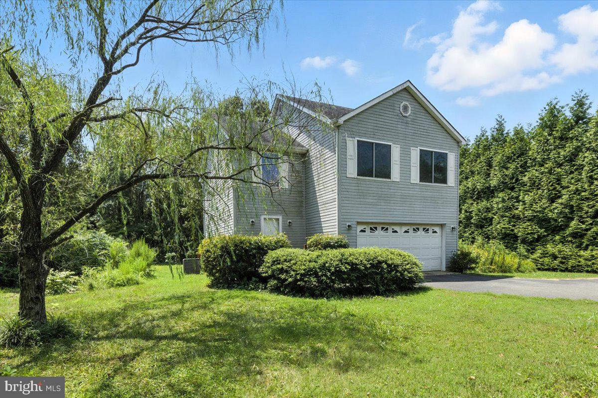 48009 FREEHOLD DRIVE
