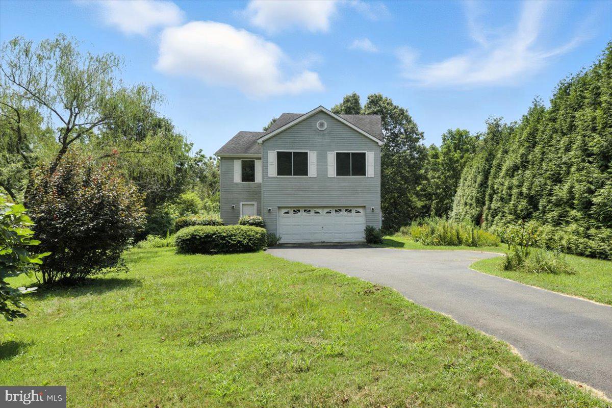48009 FREEHOLD DRIVE