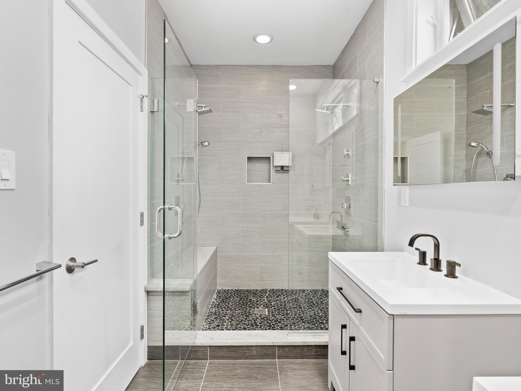 OLDE KENSINGTON - Residential