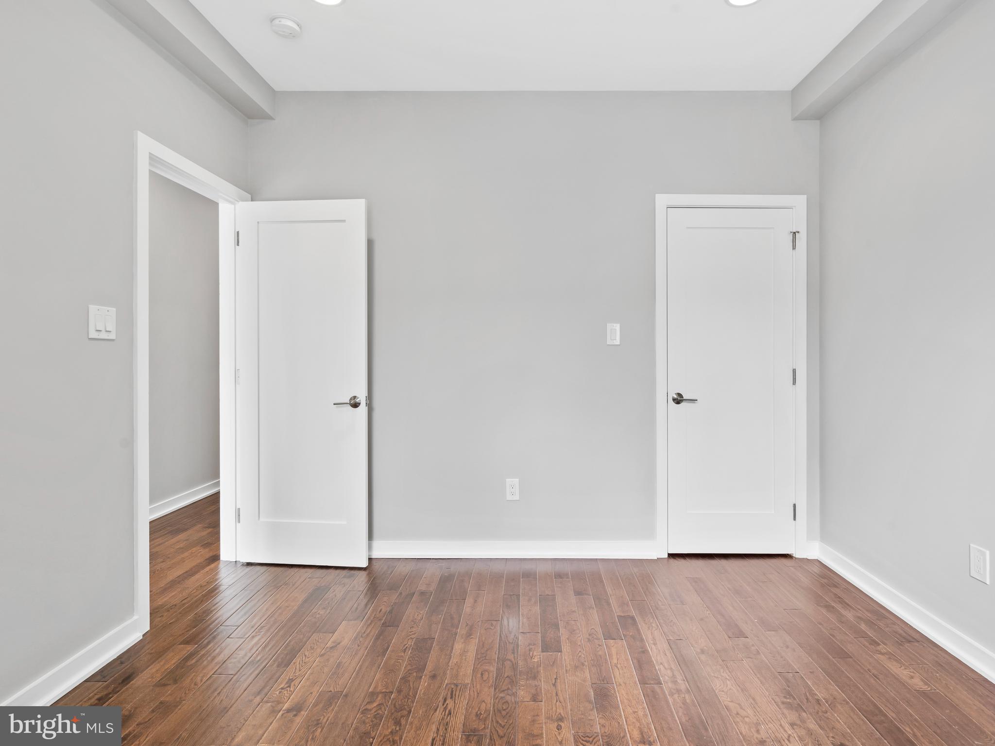 OLDE KENSINGTON - Residential