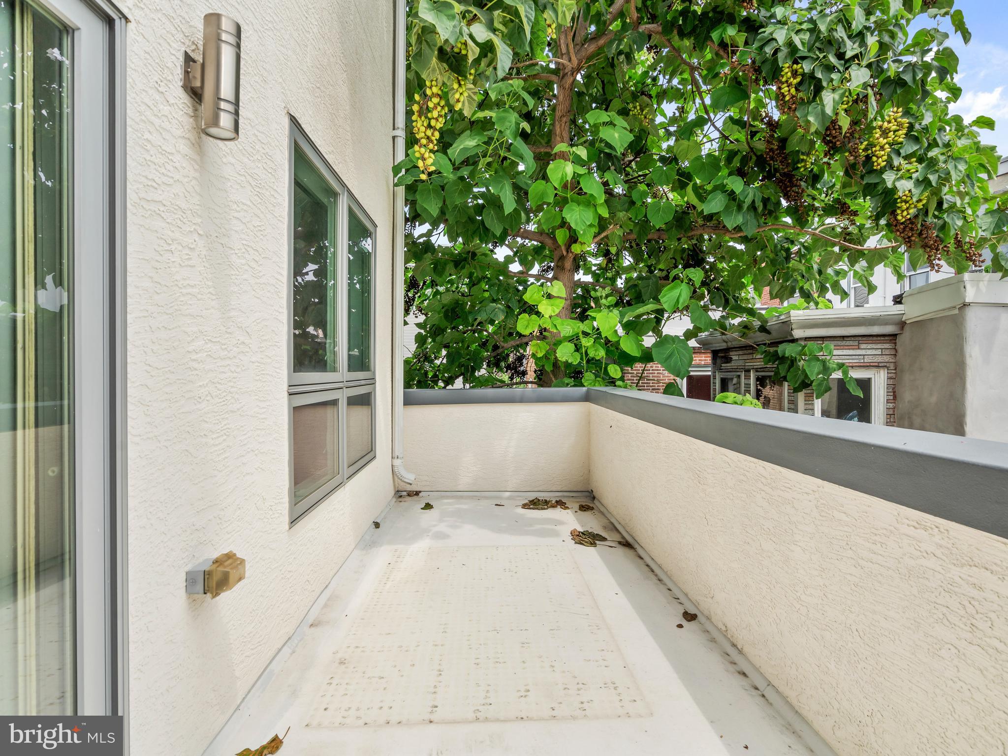 OLDE KENSINGTON - Residential