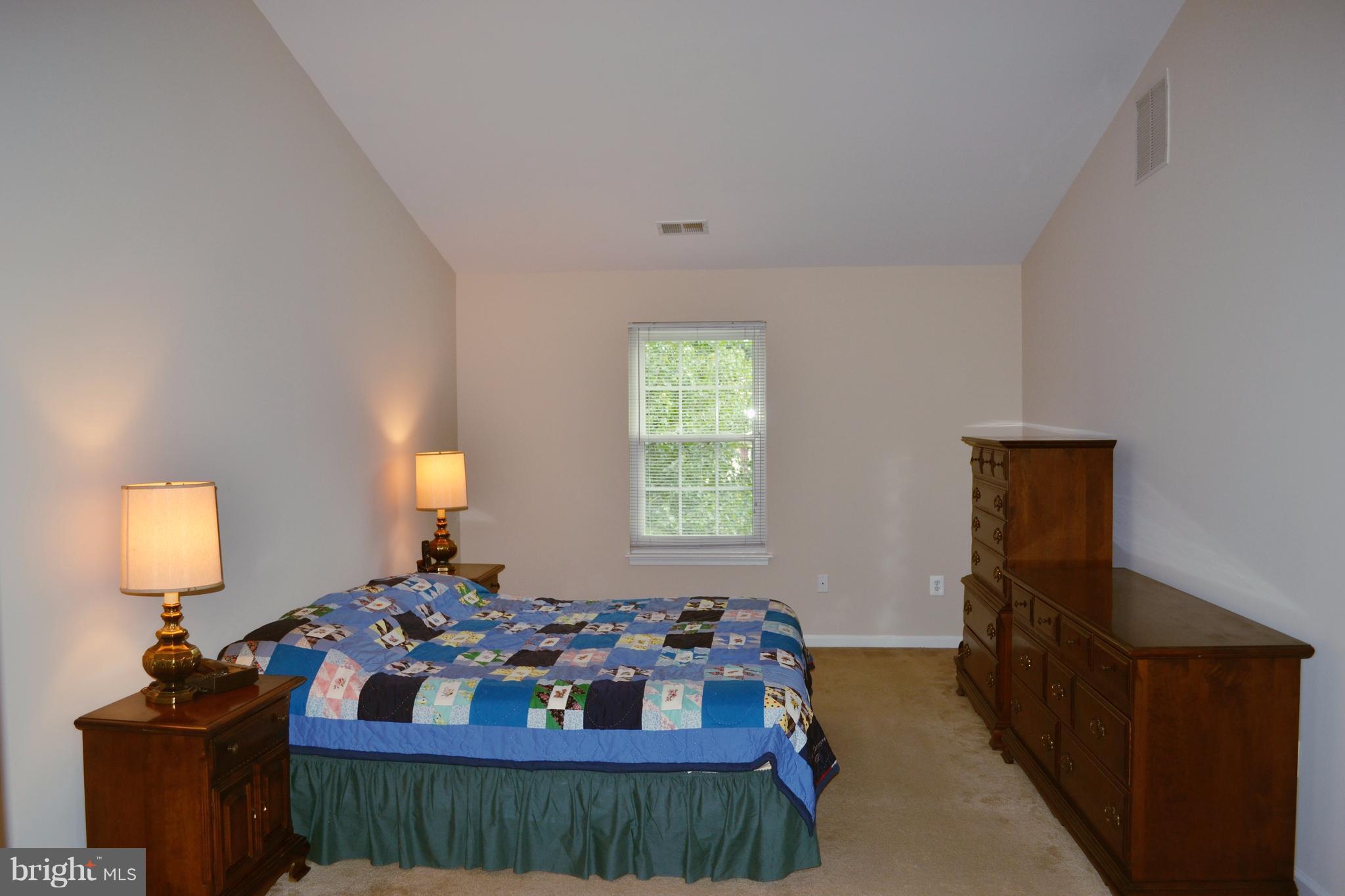 DISNEY ESTATES - Residential