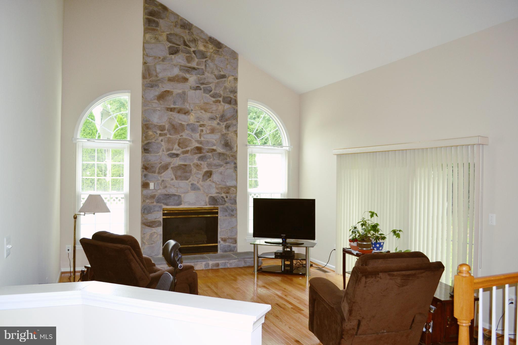 DISNEY ESTATES - Residential