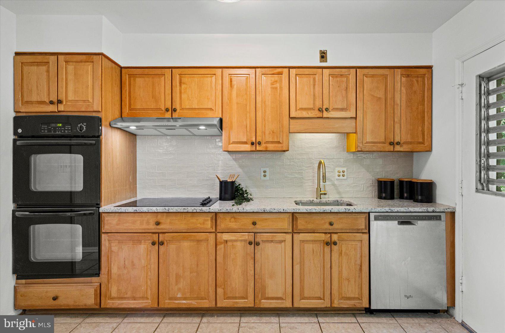 STONECREST - Residential