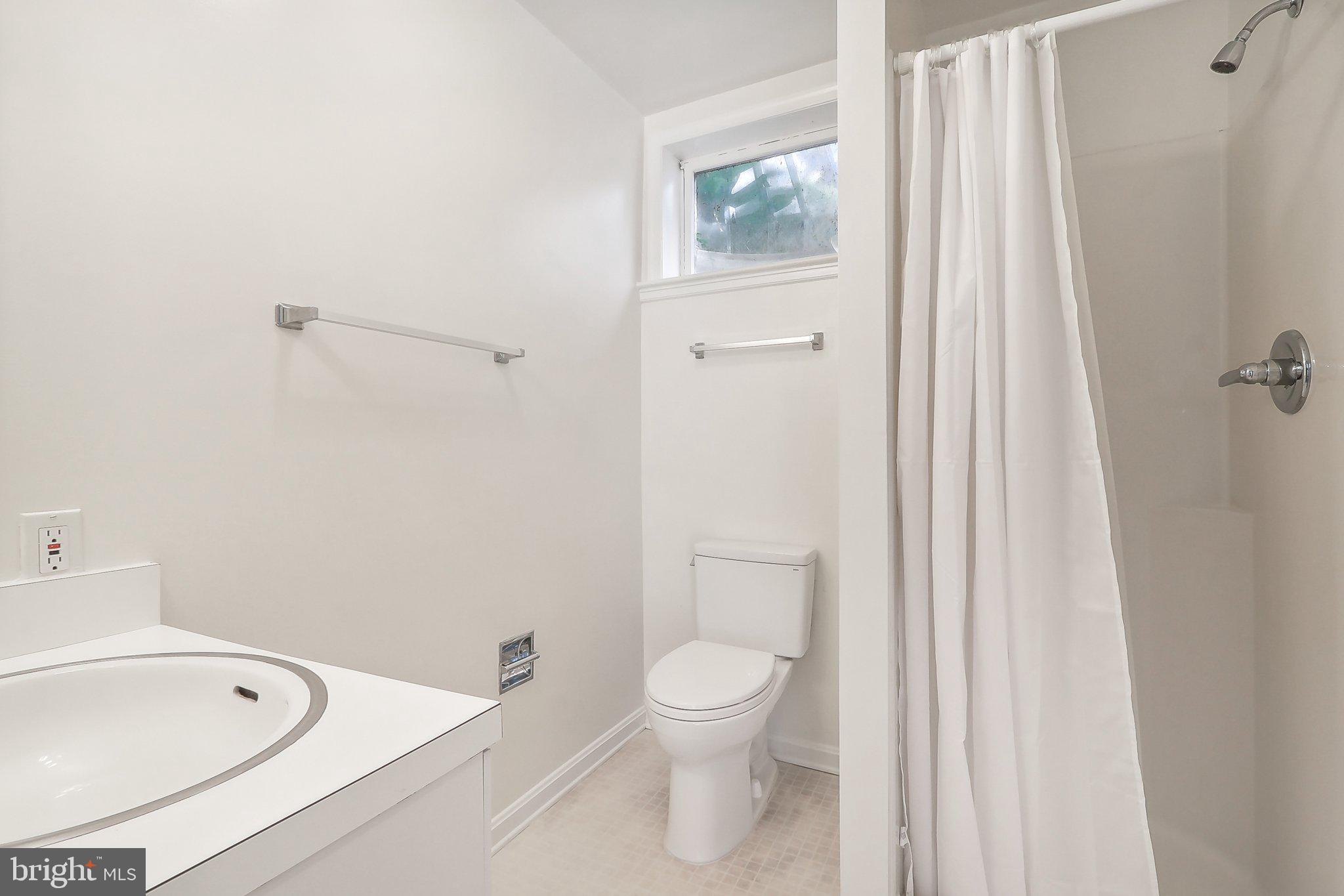 WESTMORELAND HILLS - Residential