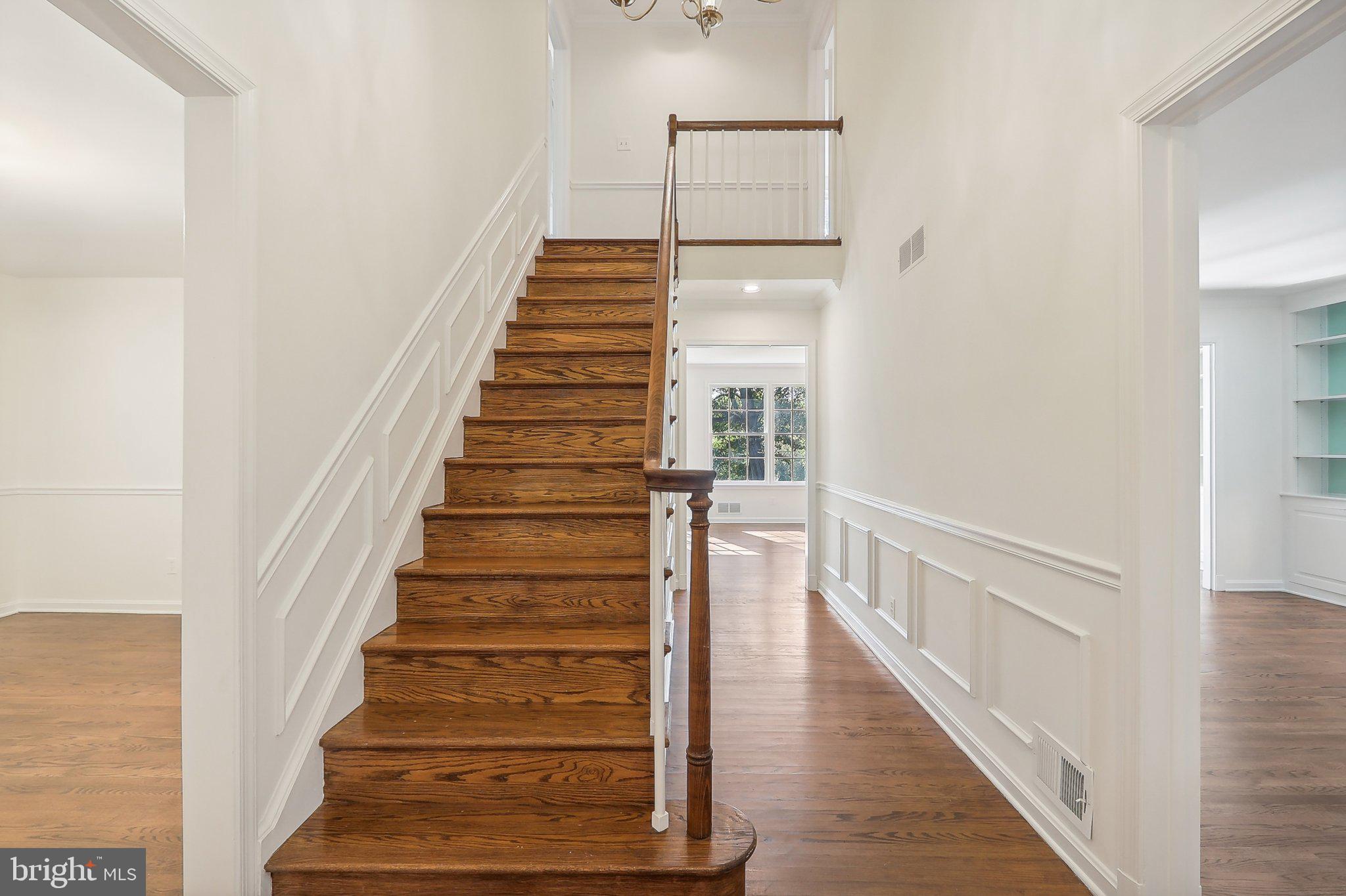 WESTMORELAND HILLS - Residential