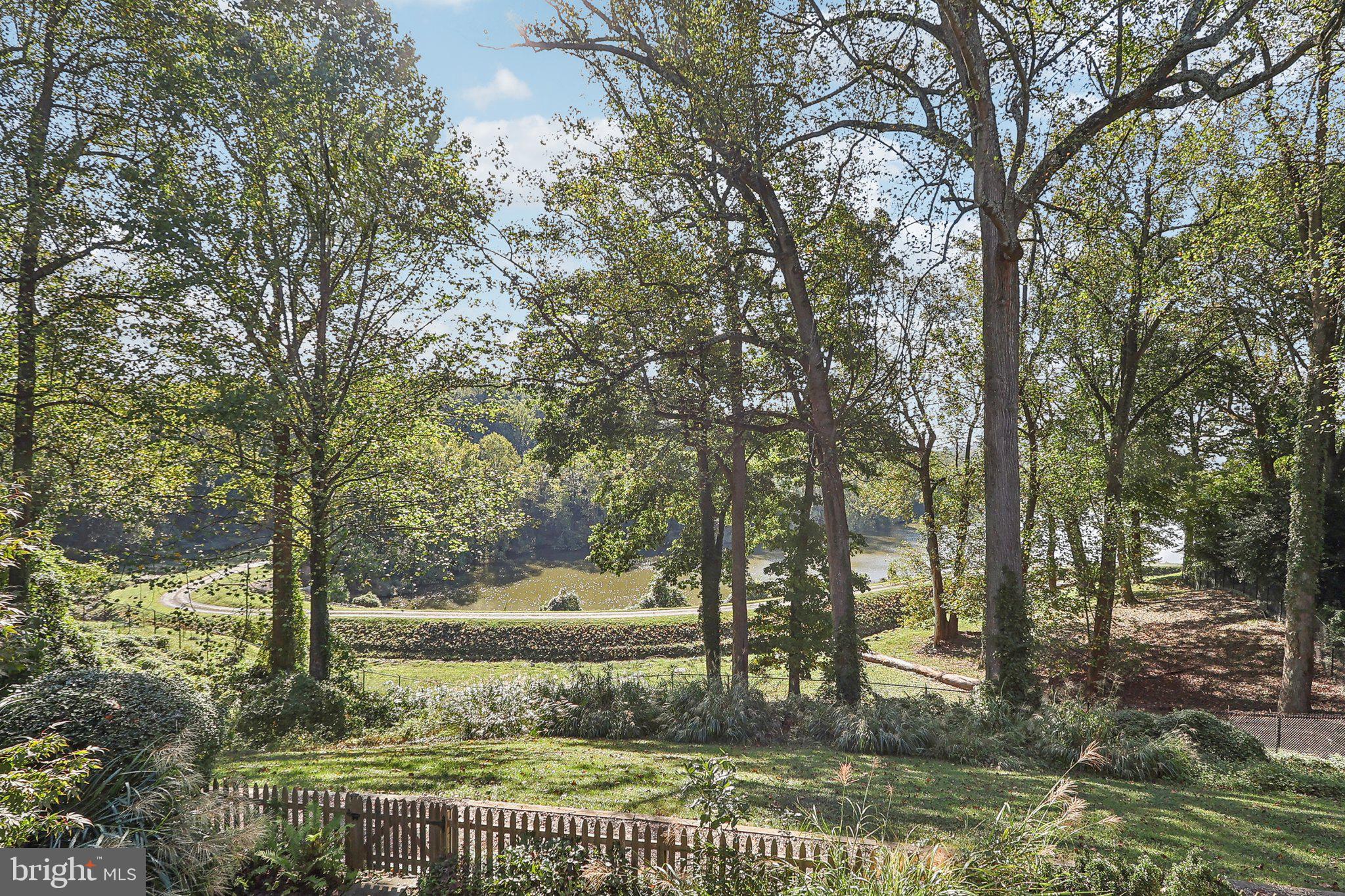 WESTMORELAND HILLS - Residential