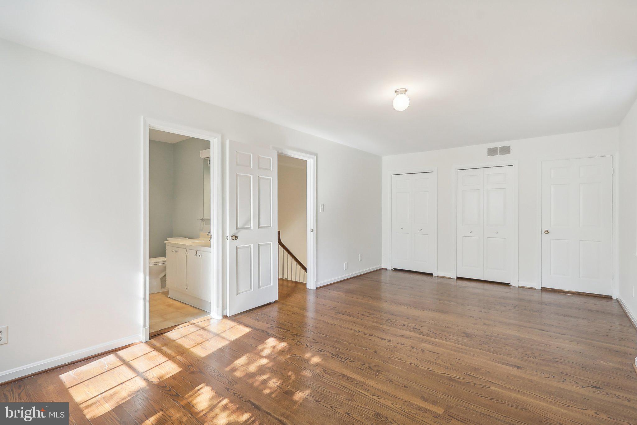 WESTMORELAND HILLS - Residential