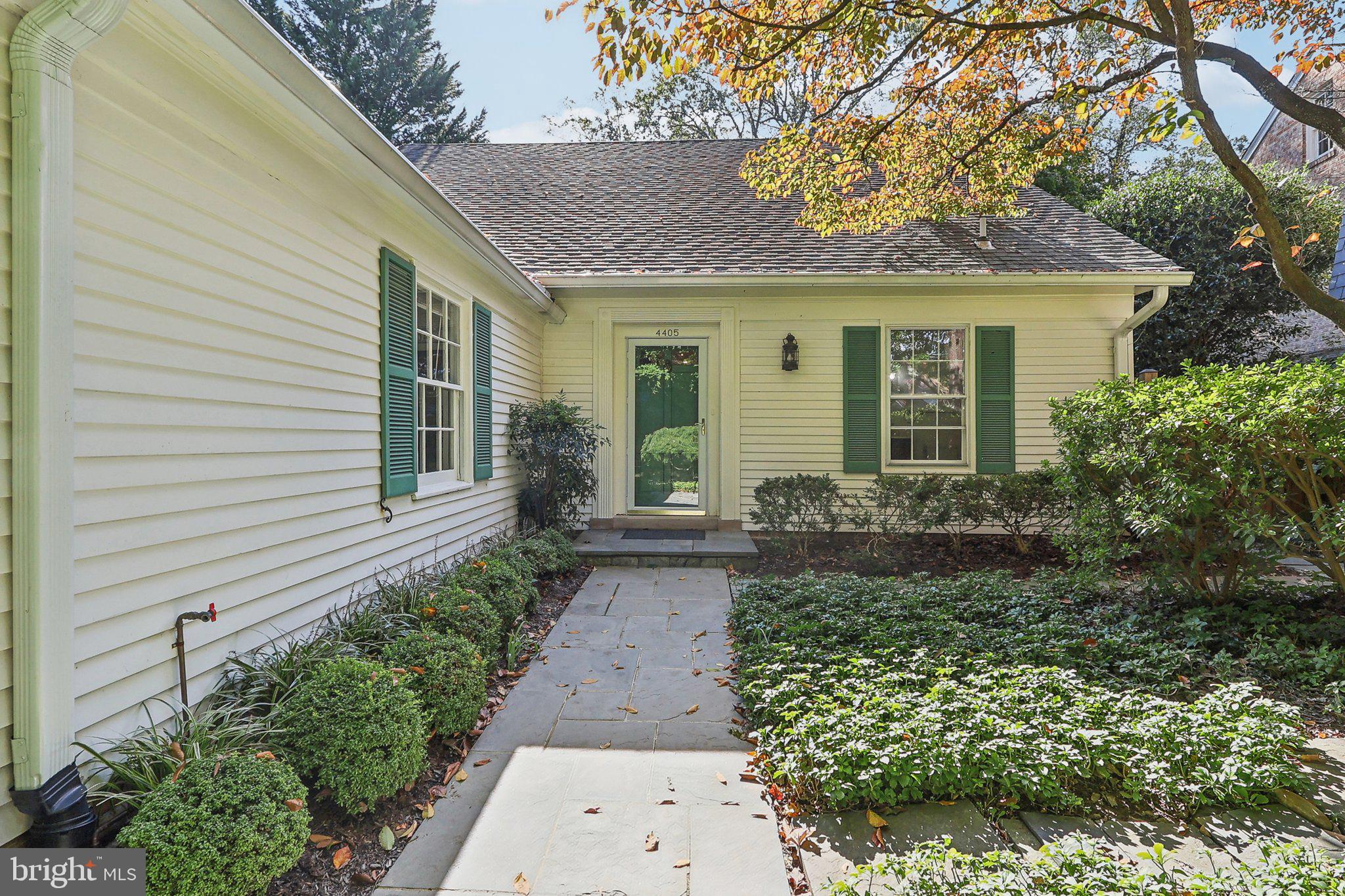 WESTMORELAND HILLS - Residential