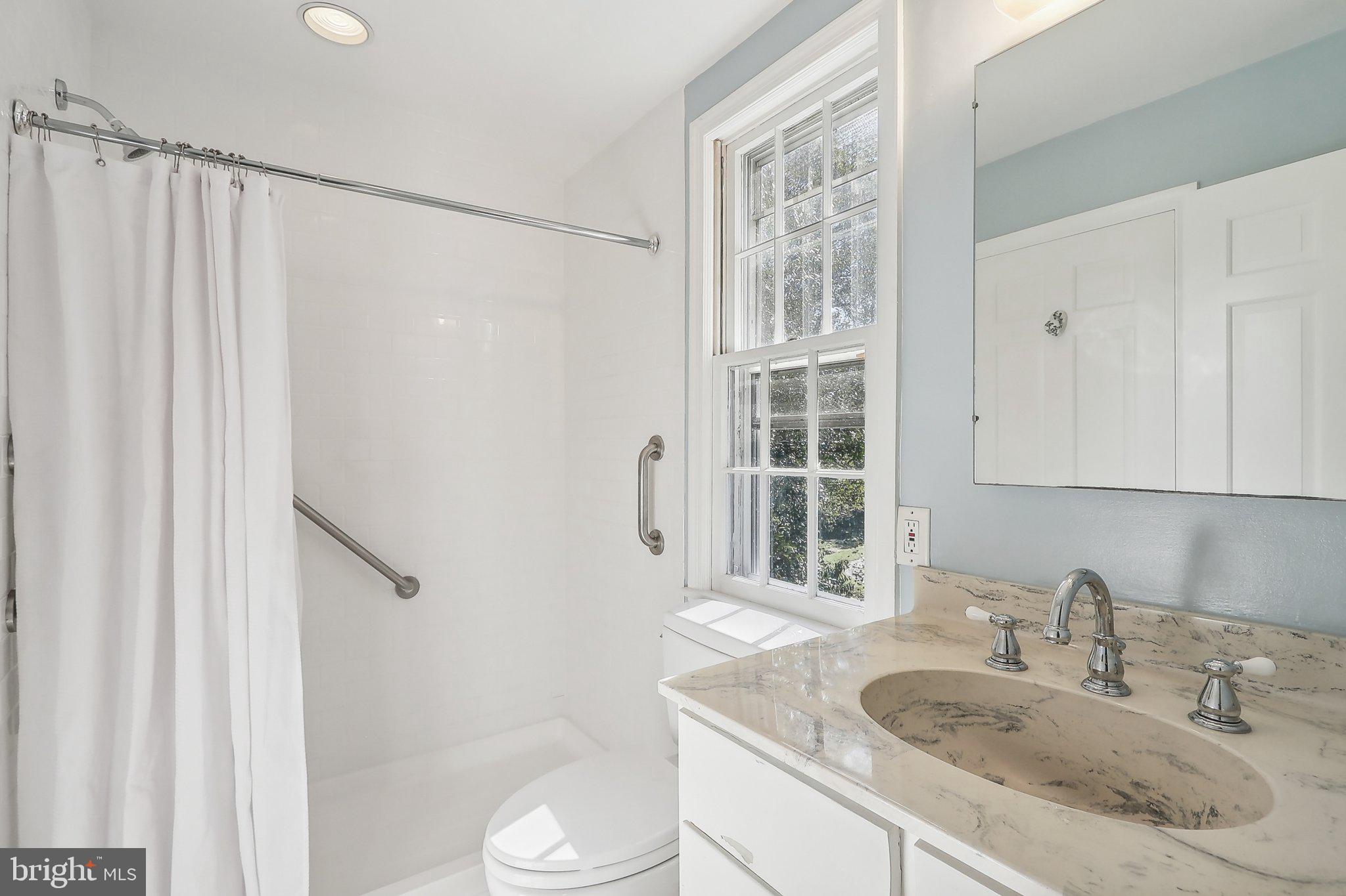 WESTMORELAND HILLS - Residential