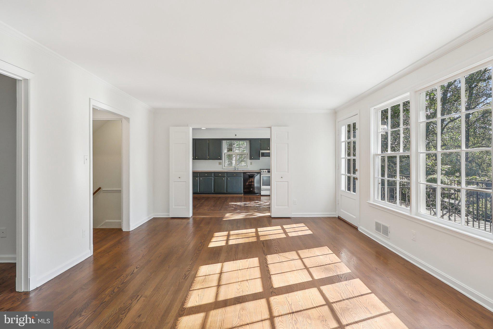 WESTMORELAND HILLS - Residential