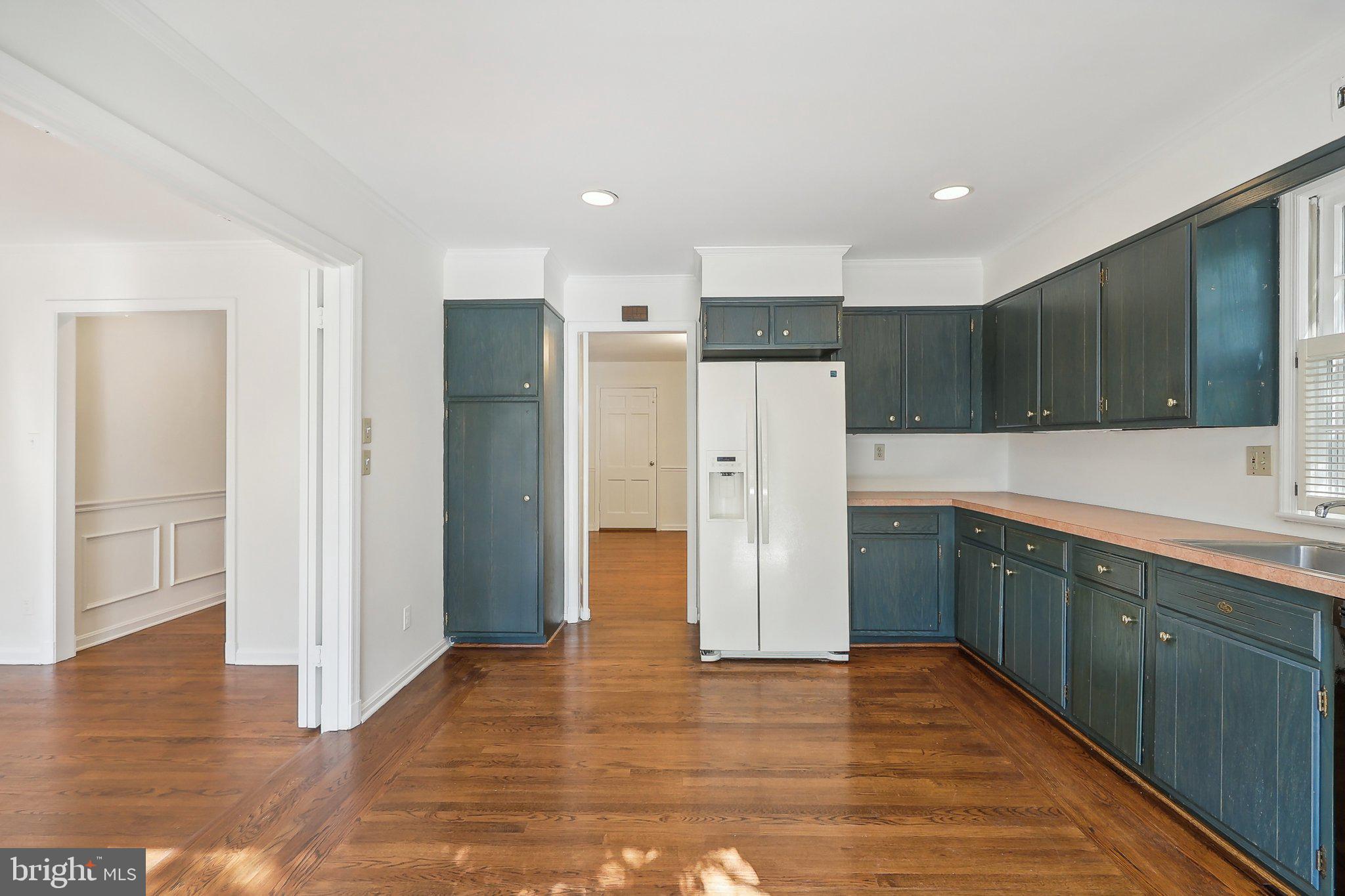 WESTMORELAND HILLS - Residential