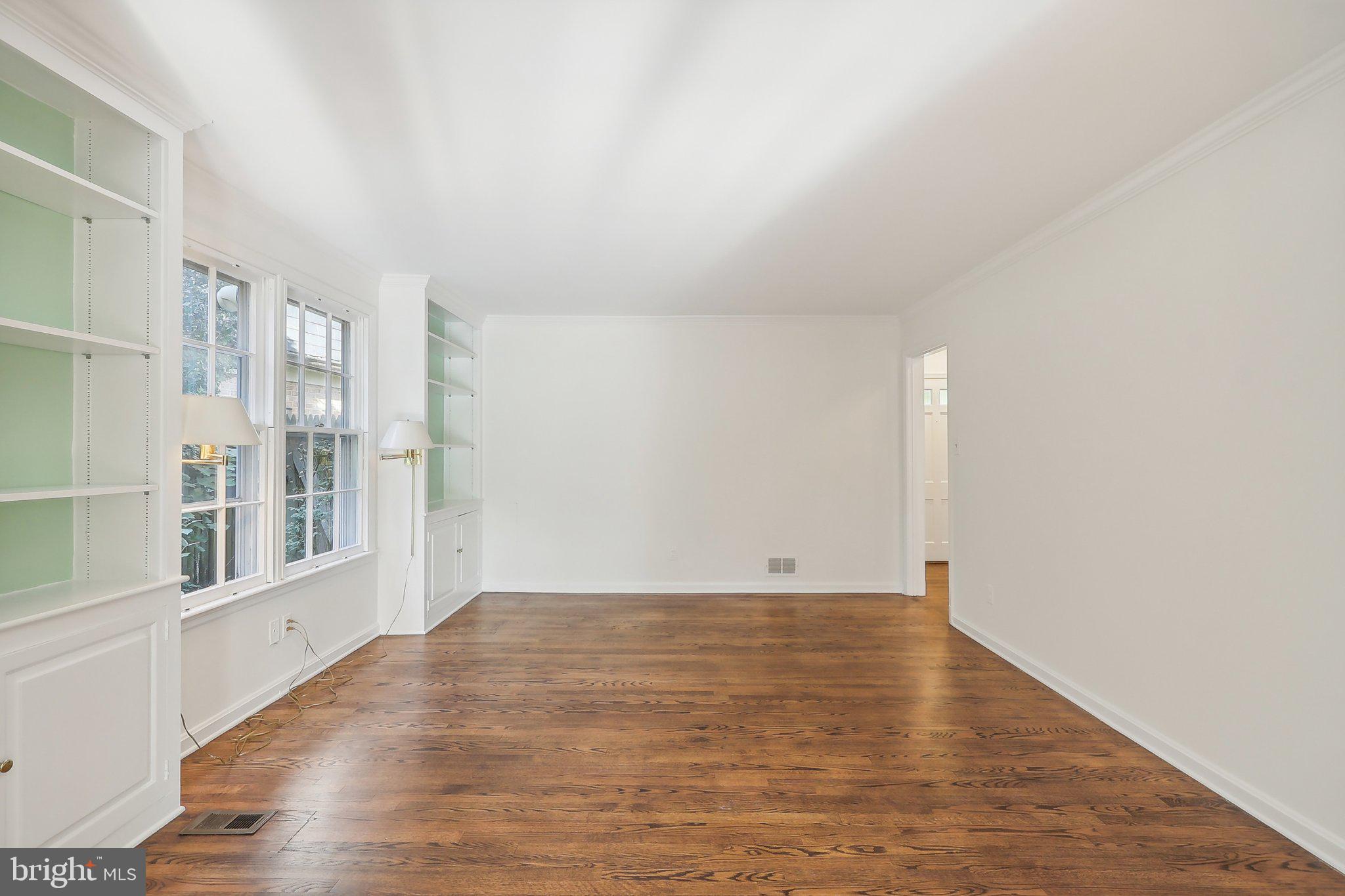 WESTMORELAND HILLS - Residential