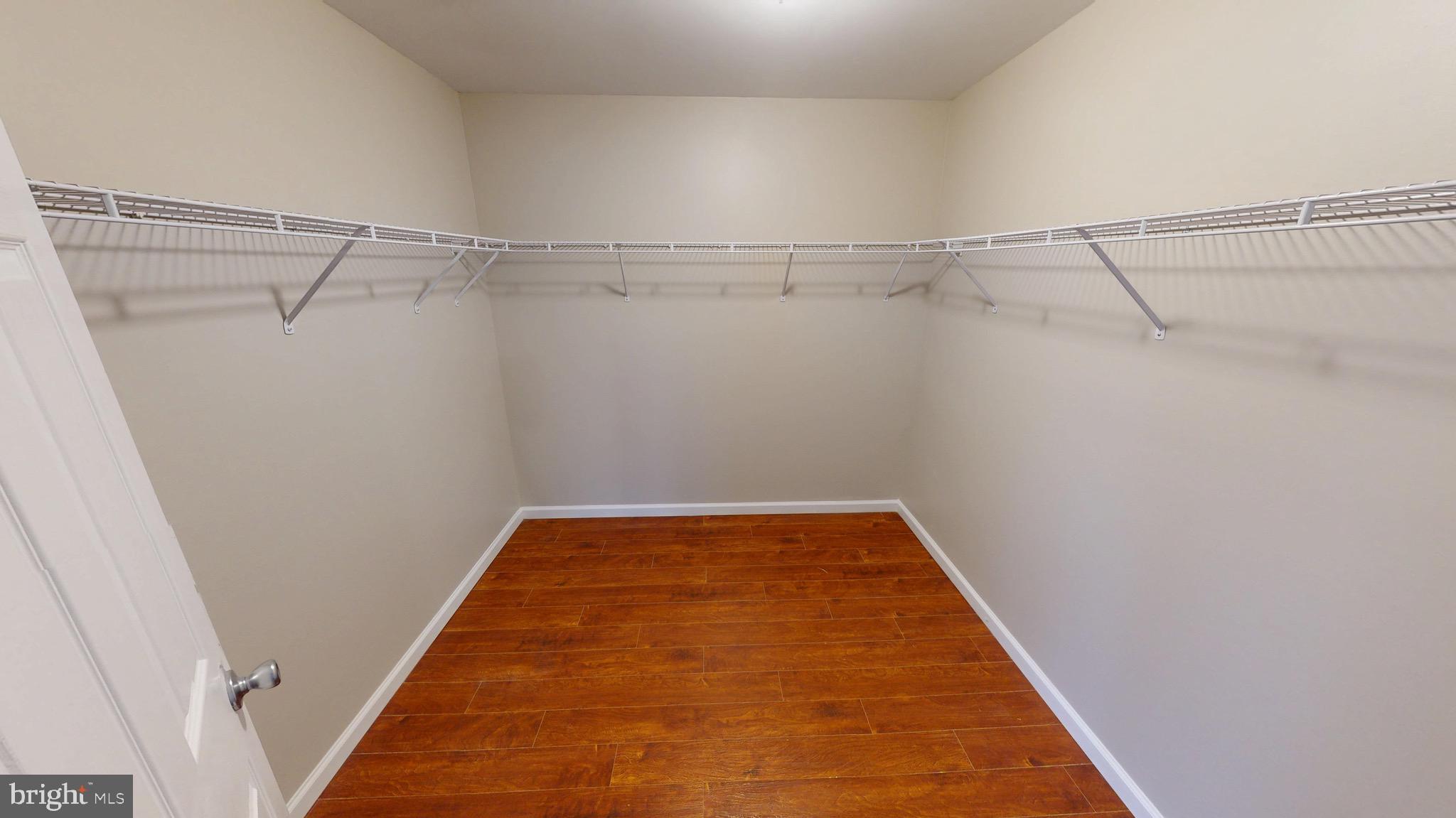 TANTALLON ON THE POTOMAC - Residential