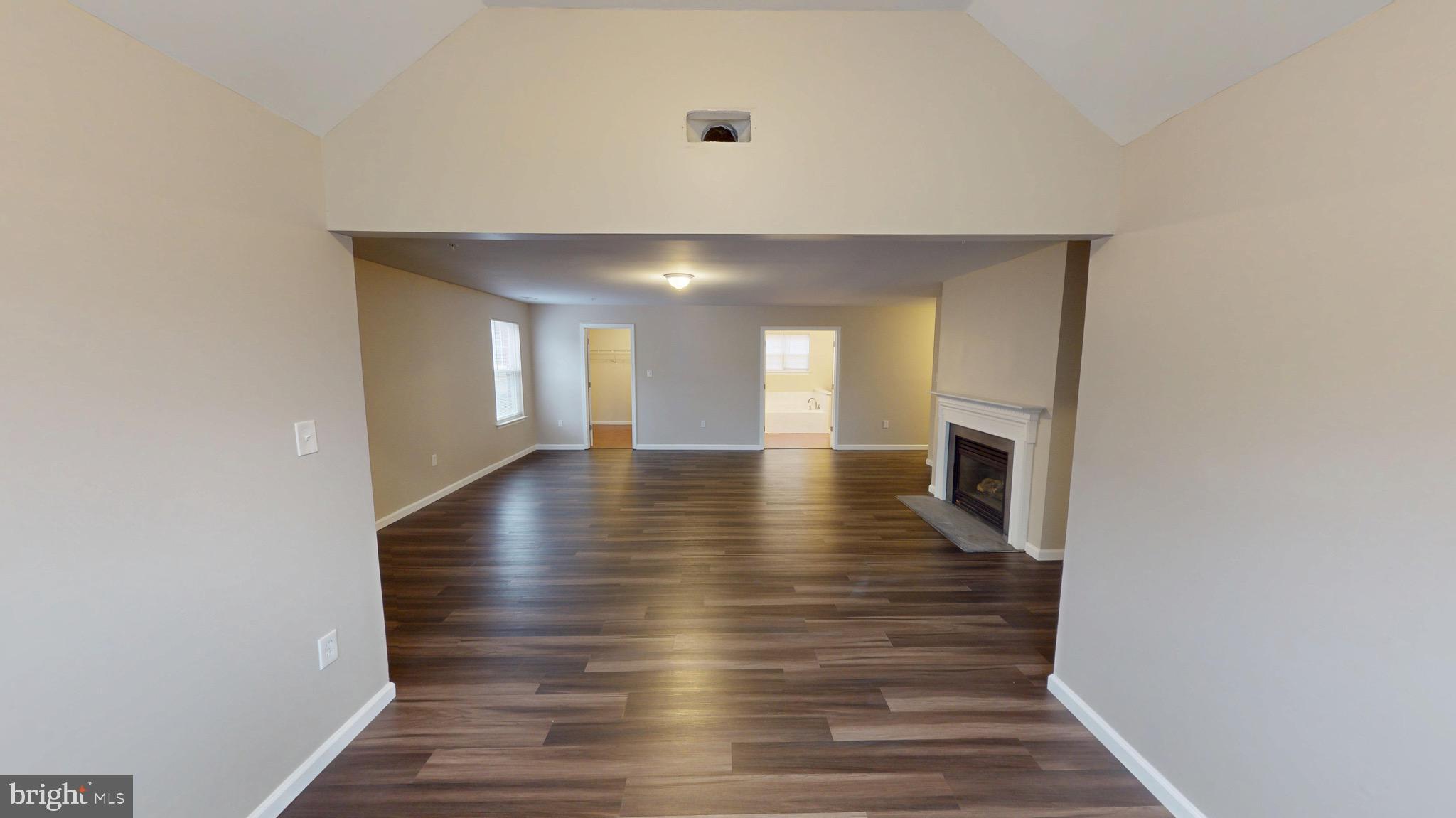 TANTALLON ON THE POTOMAC - Residential