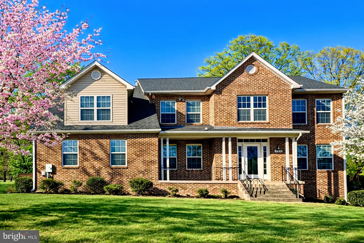 TANTALLON ON THE POTOMAC - Residential