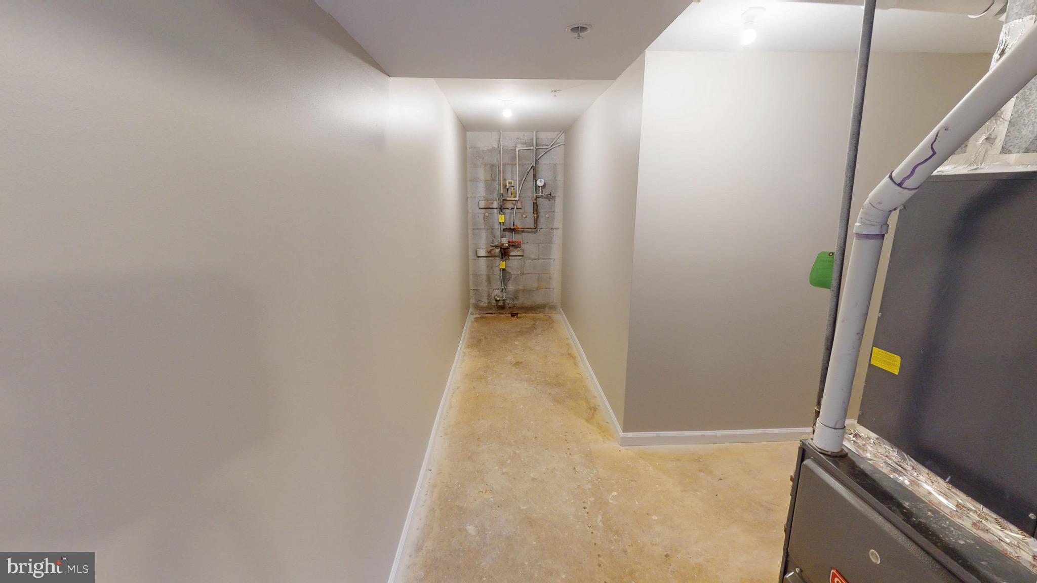 TANTALLON ON THE POTOMAC - Residential