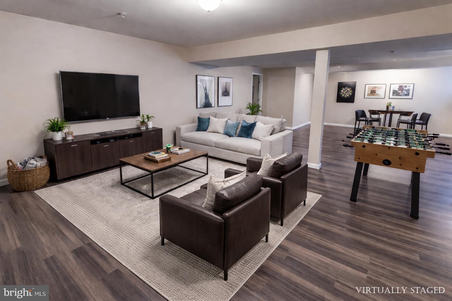 TANTALLON ON THE POTOMAC - Residential