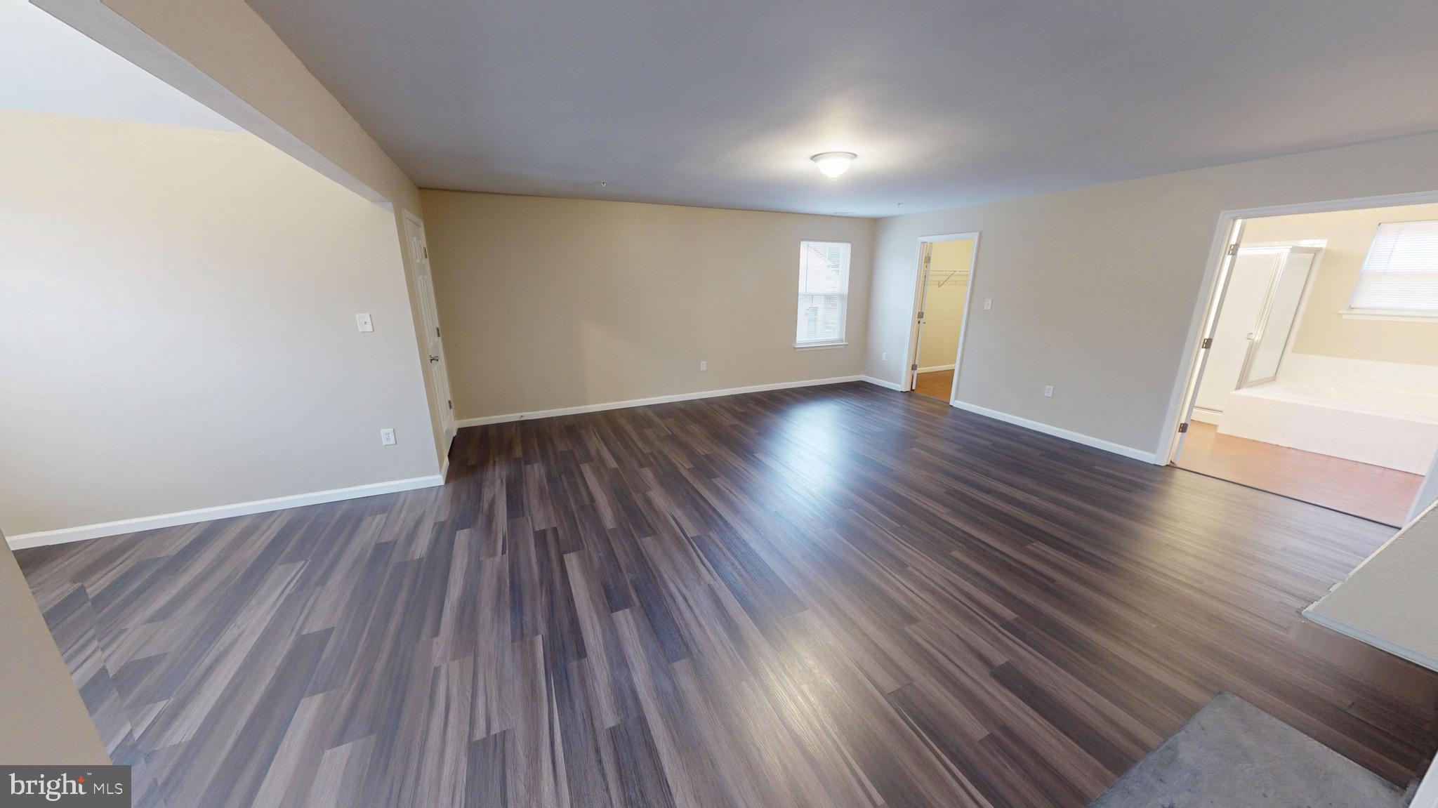 TANTALLON ON THE POTOMAC - Residential