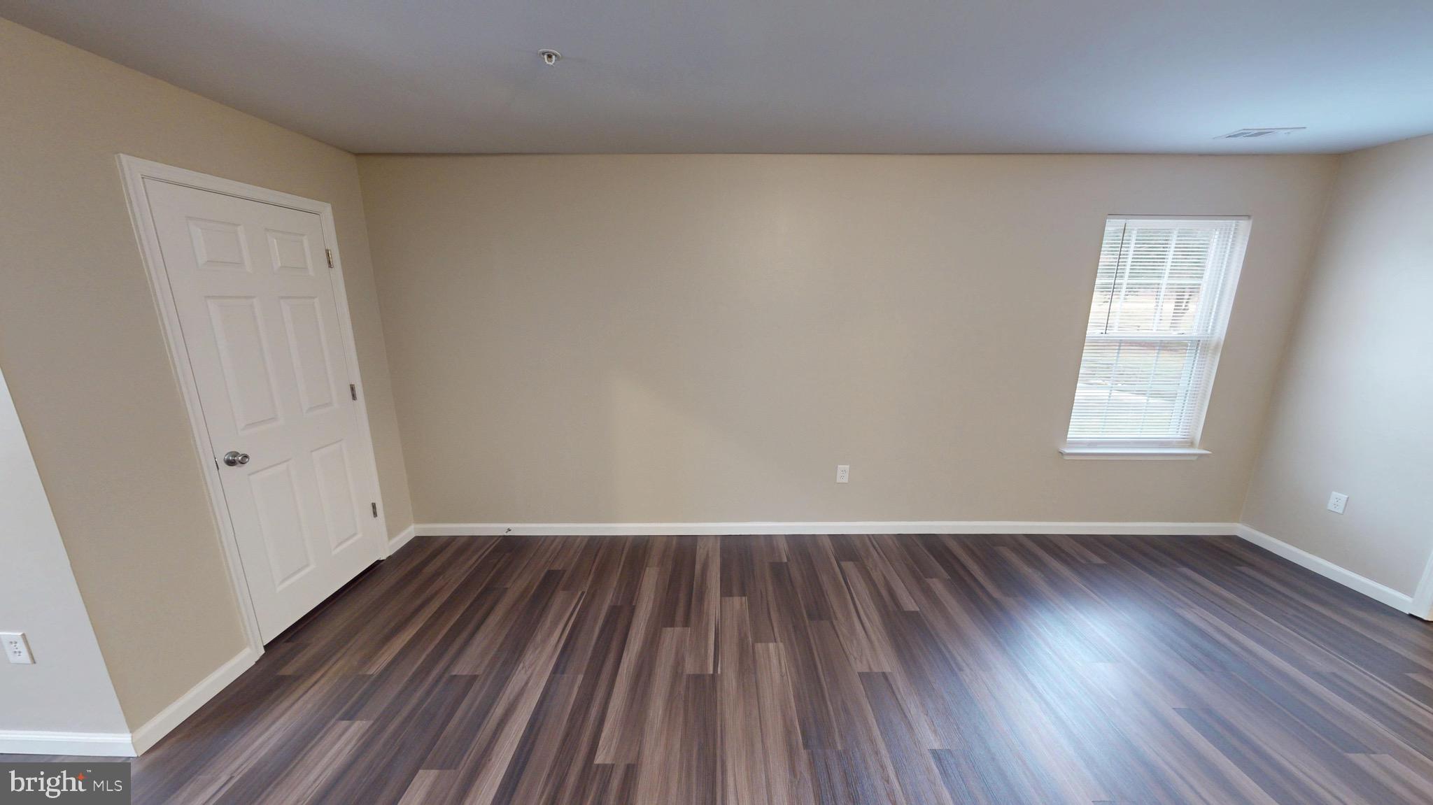 TANTALLON ON THE POTOMAC - Residential