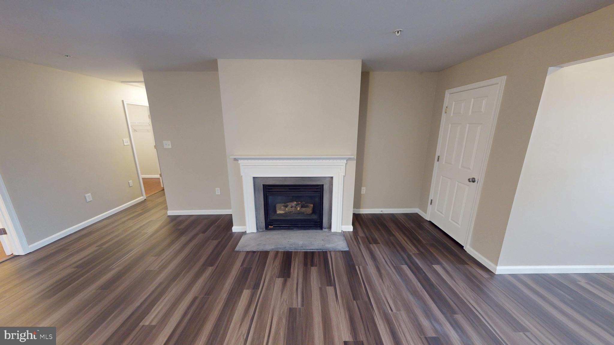 TANTALLON ON THE POTOMAC - Residential