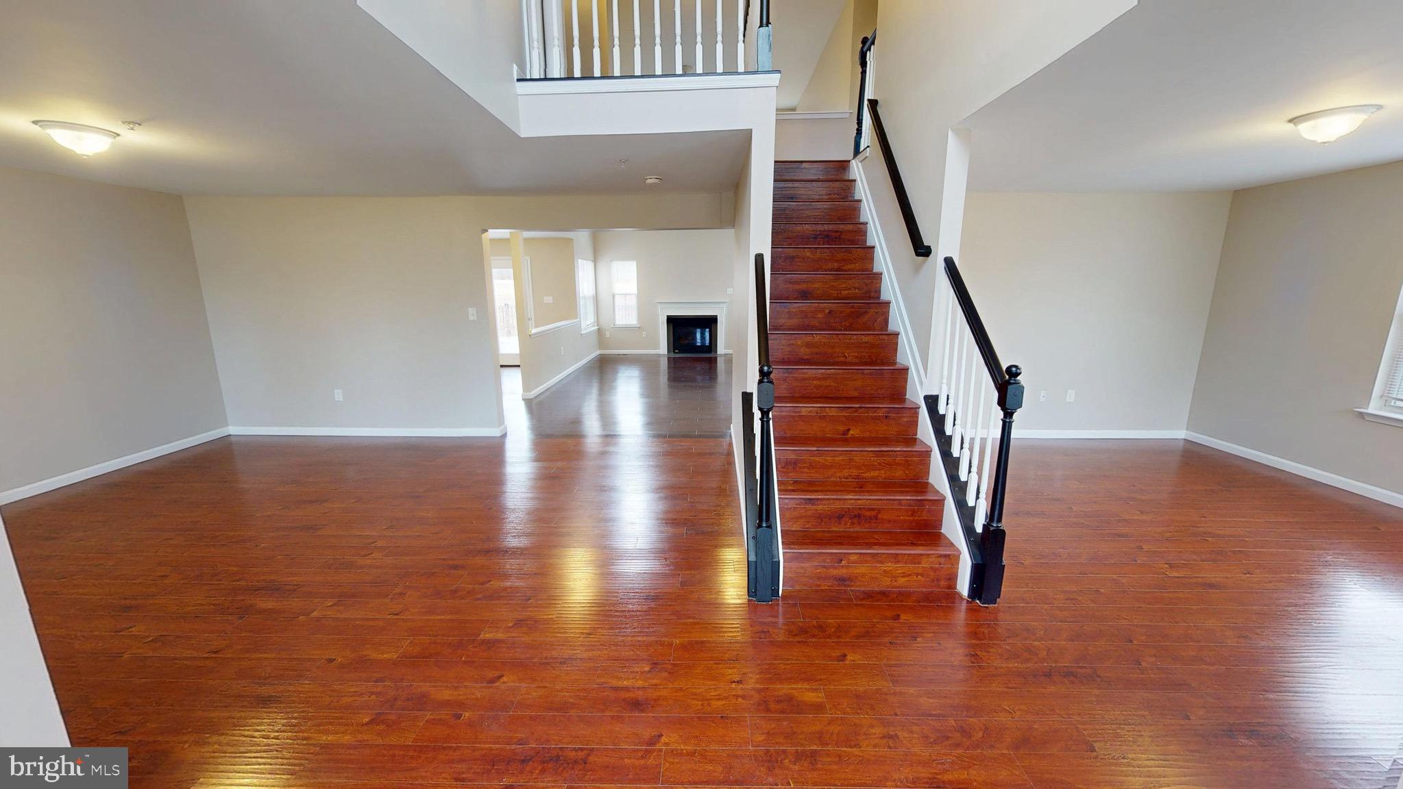 TANTALLON ON THE POTOMAC - Residential