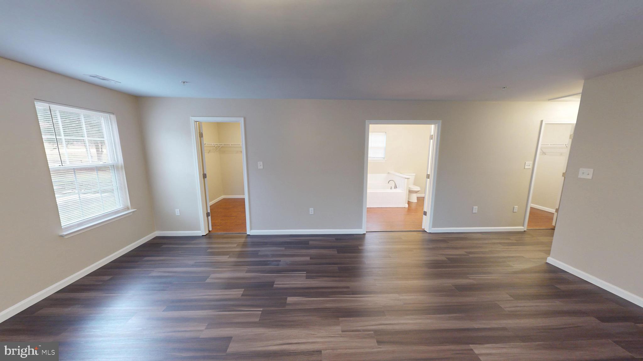 TANTALLON ON THE POTOMAC - Residential