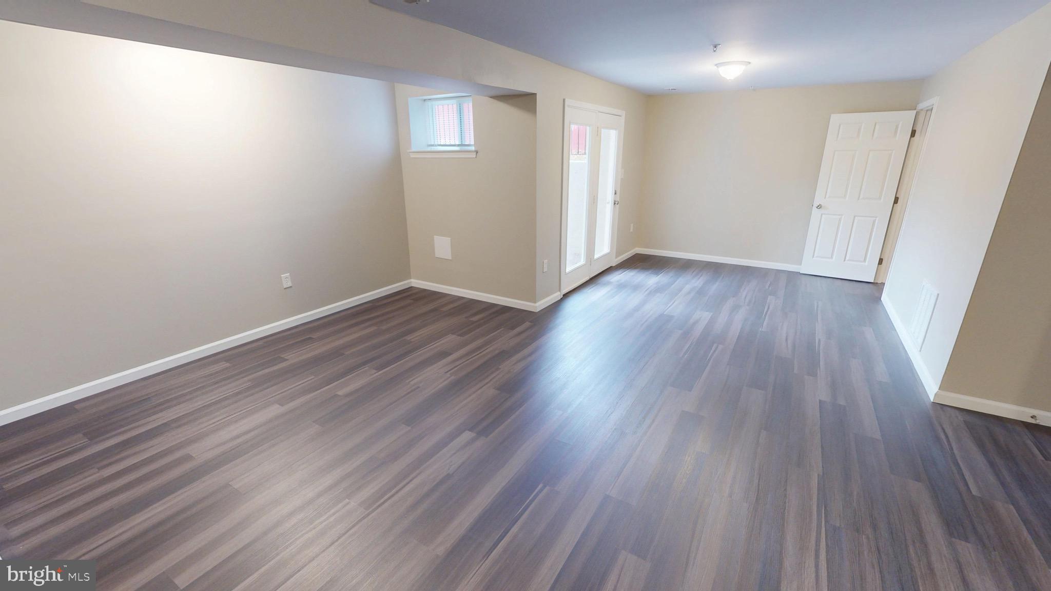 TANTALLON ON THE POTOMAC - Residential