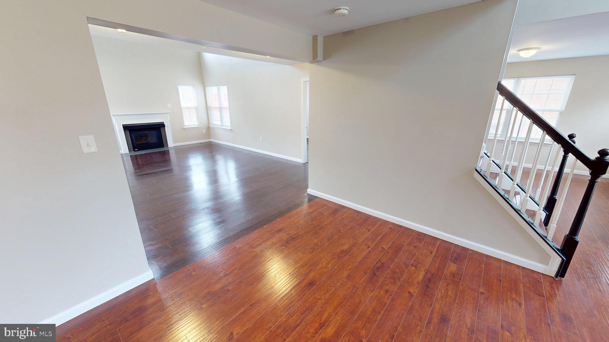 TANTALLON ON THE POTOMAC - Residential