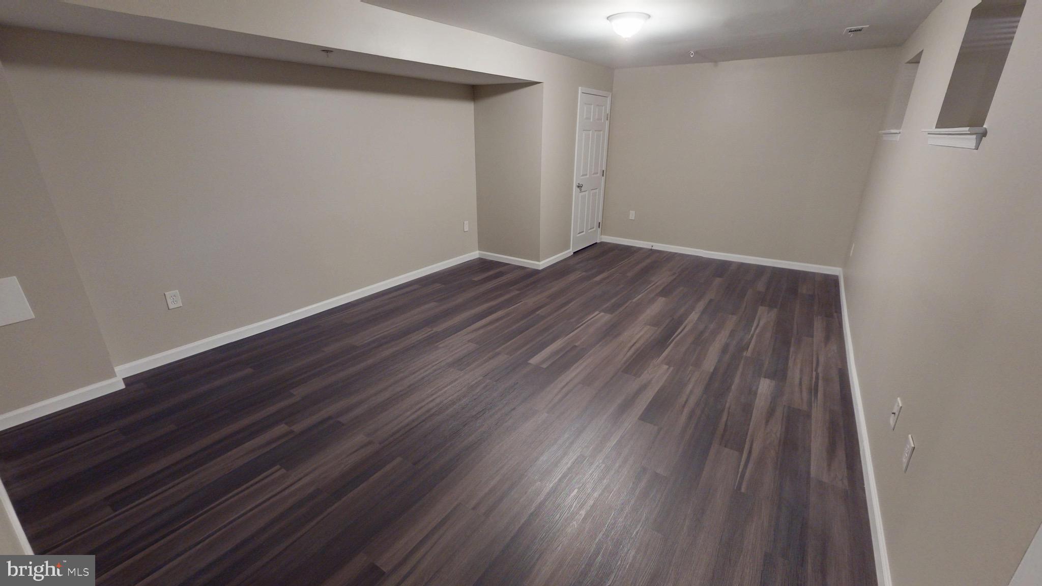 TANTALLON ON THE POTOMAC - Residential