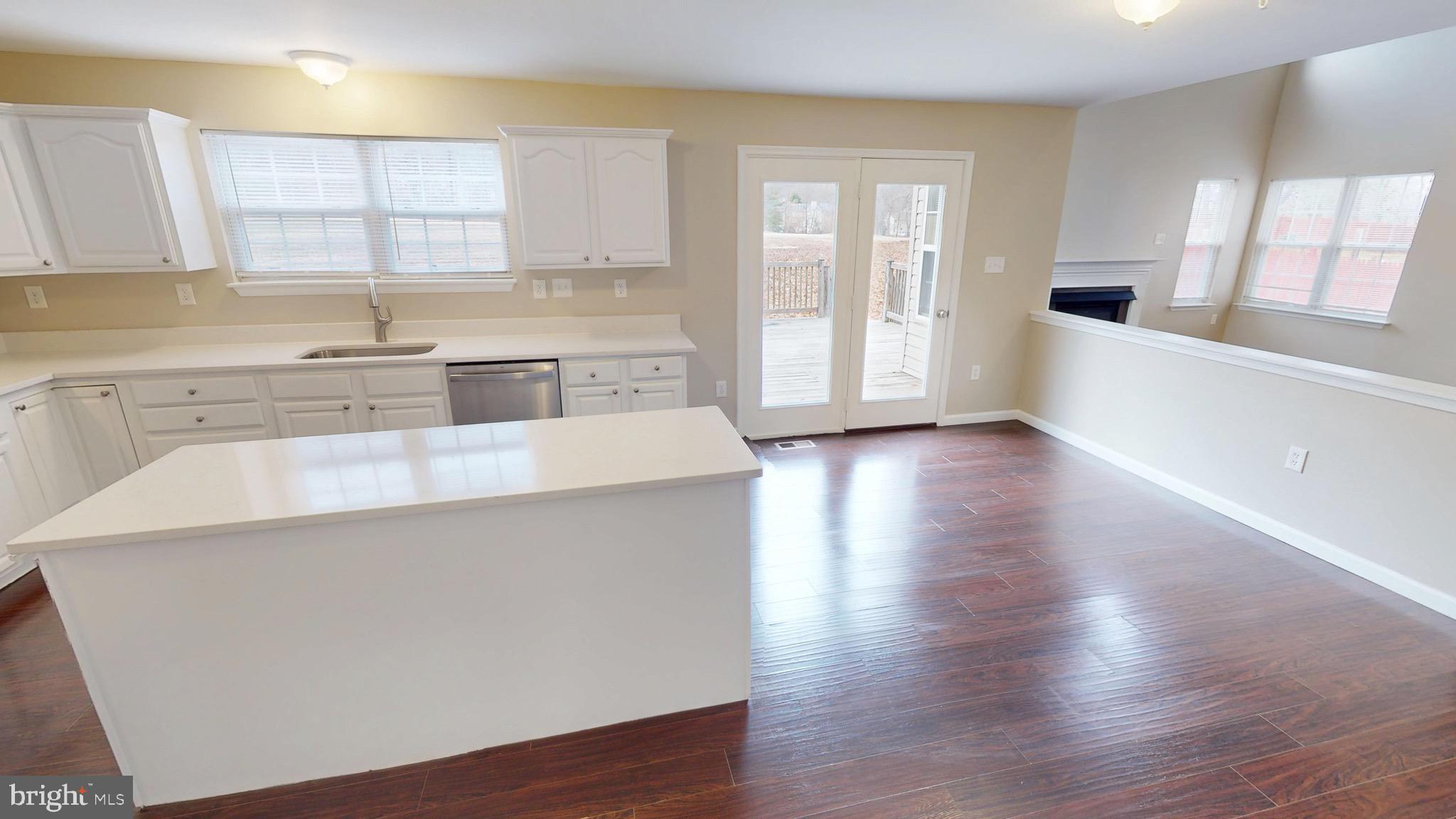 TANTALLON ON THE POTOMAC - Residential