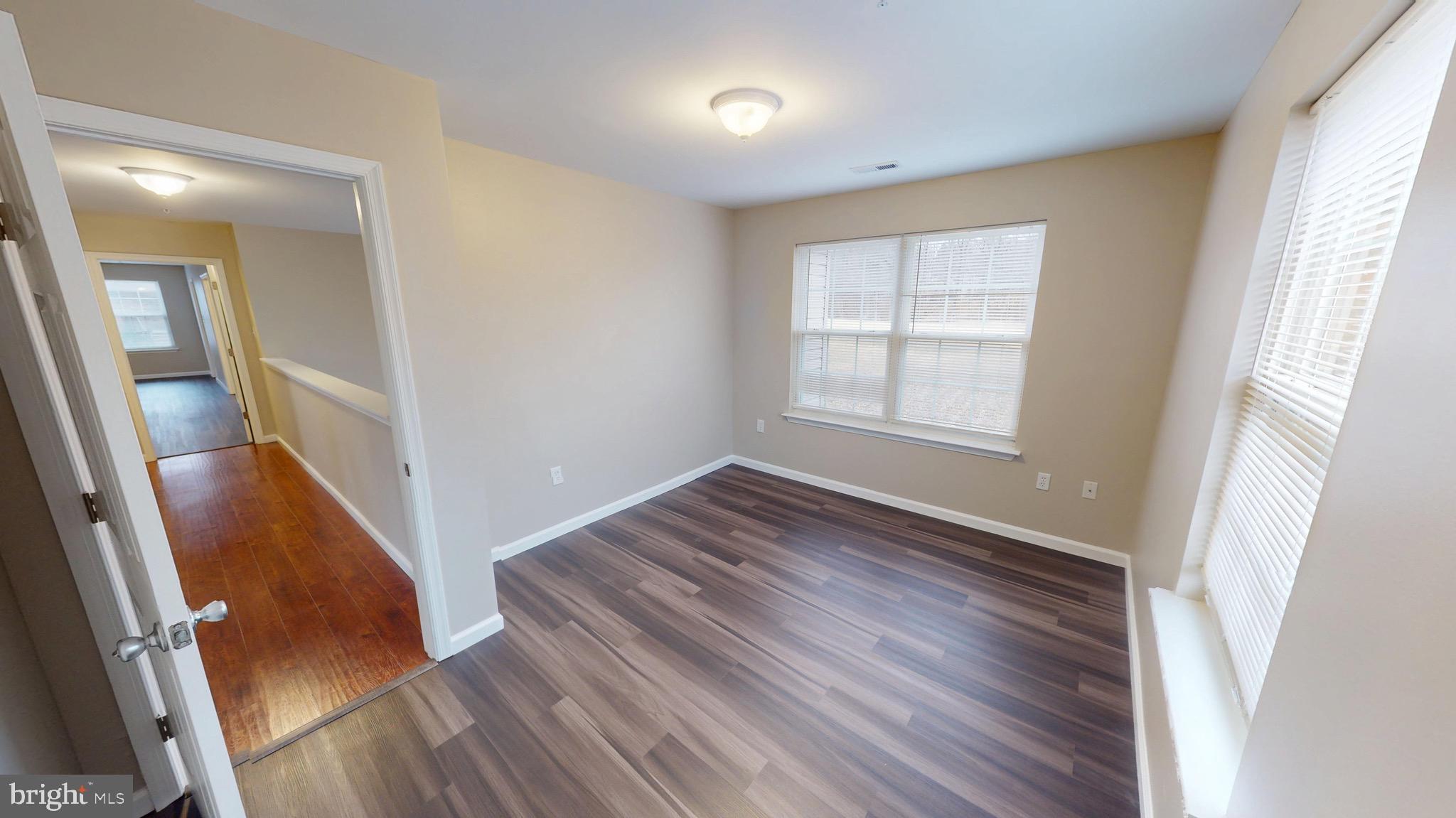 TANTALLON ON THE POTOMAC - Residential