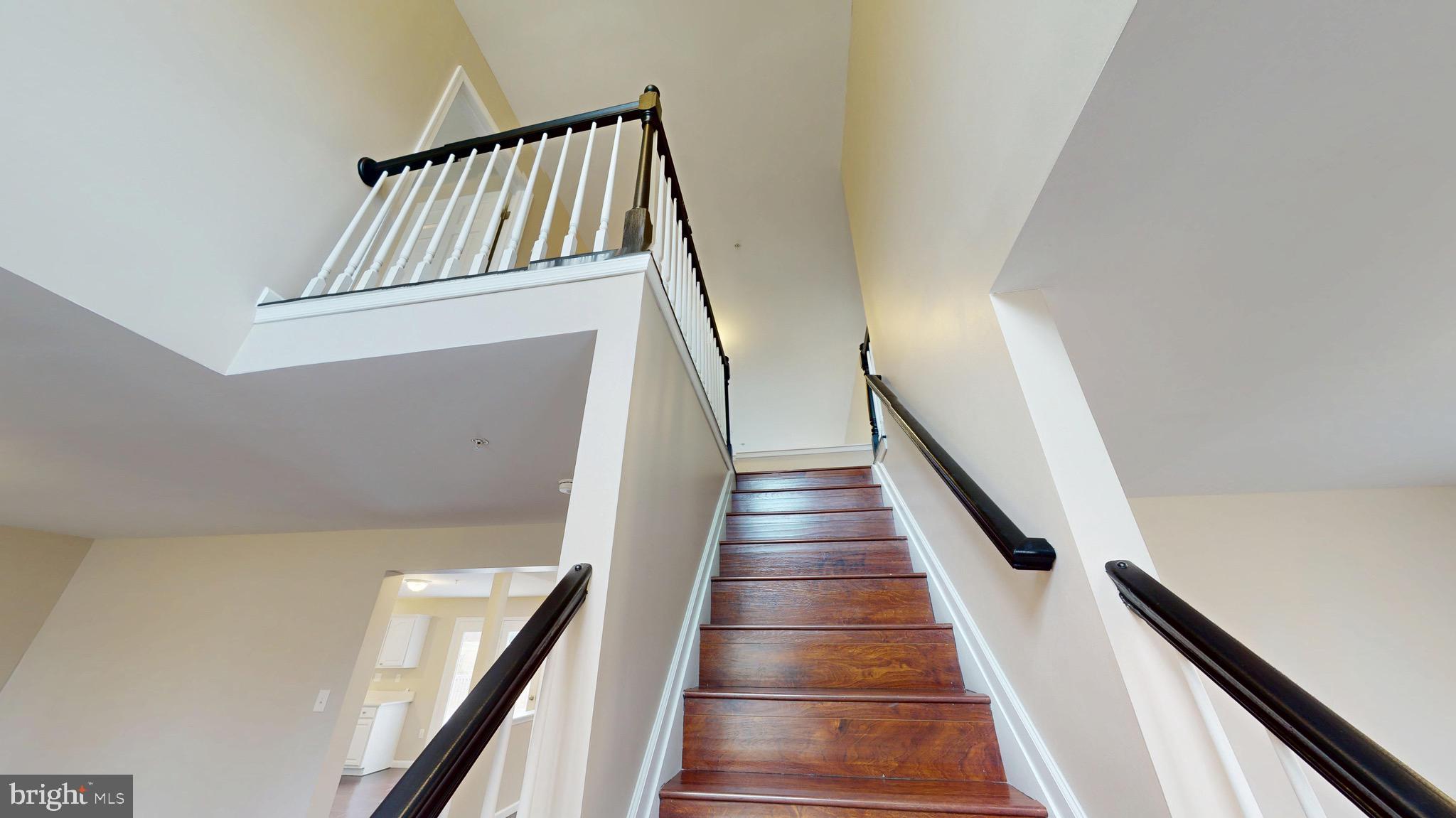 TANTALLON ON THE POTOMAC - Residential