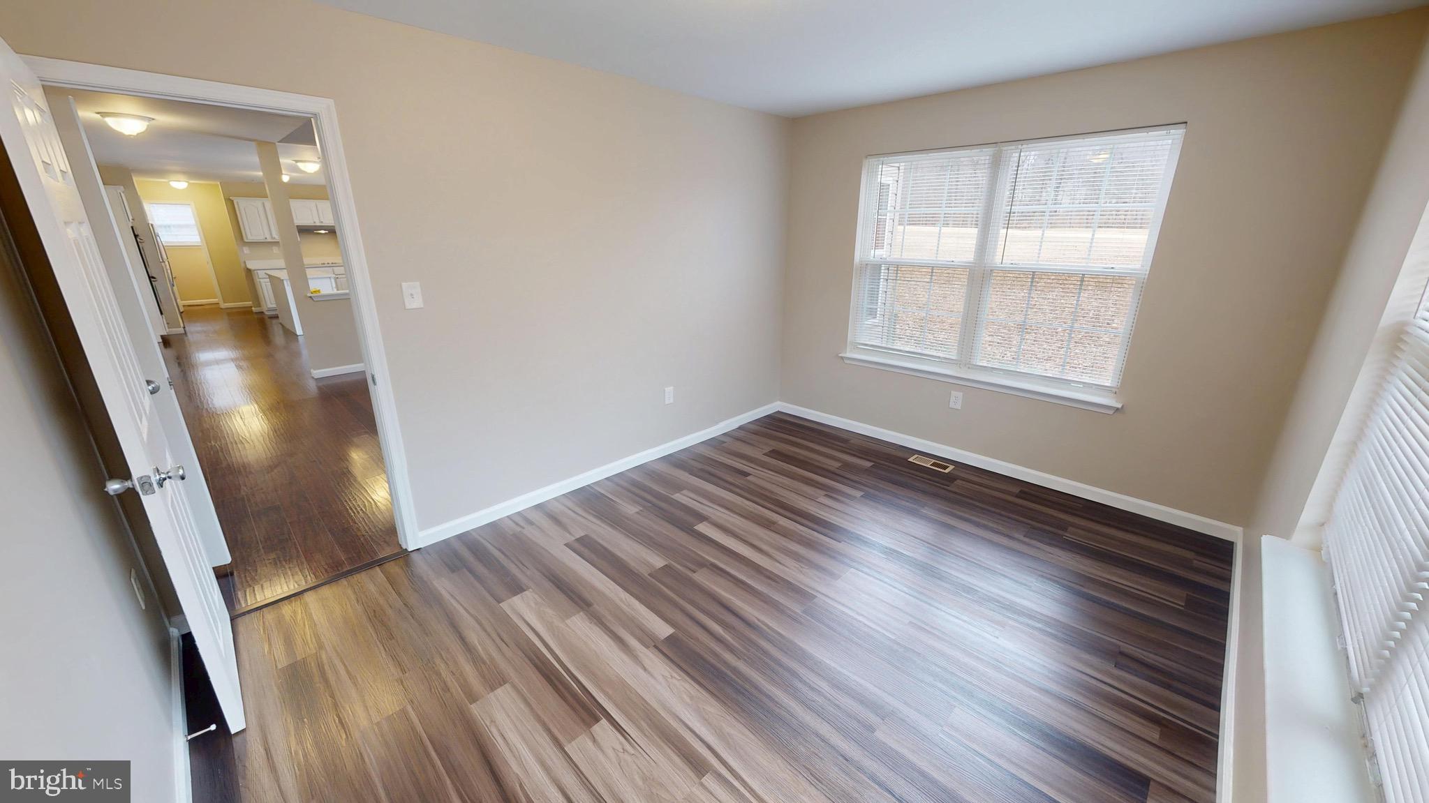 TANTALLON ON THE POTOMAC - Residential