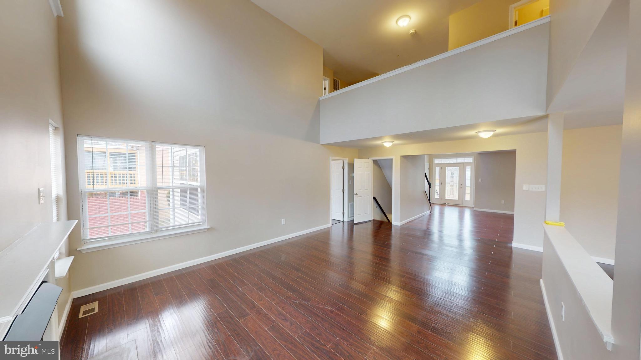 TANTALLON ON THE POTOMAC - Residential