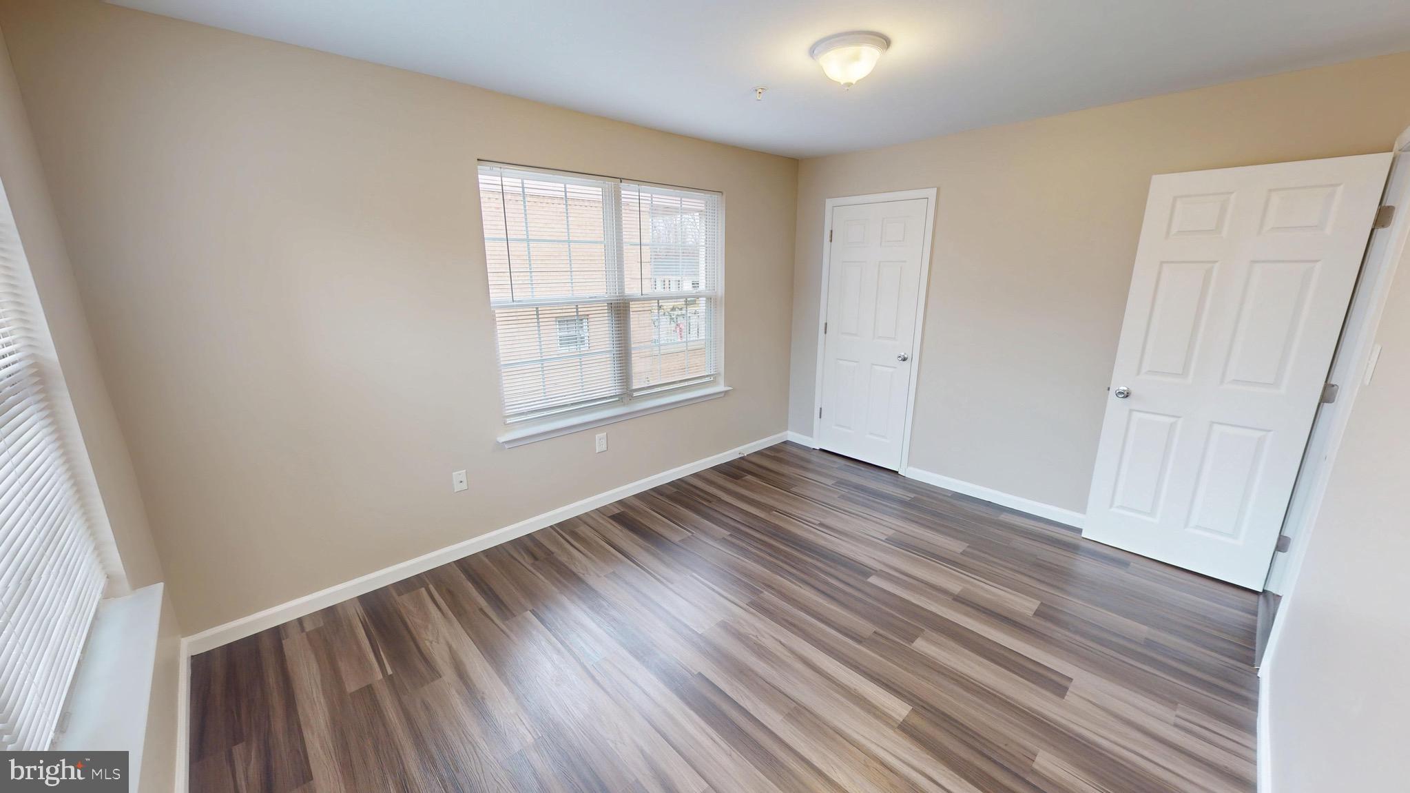 TANTALLON ON THE POTOMAC - Residential