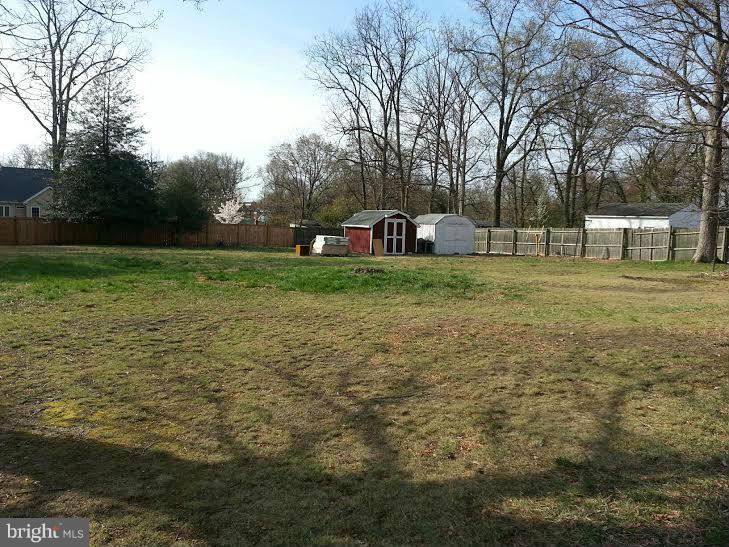 WINDSOR ESTATES - Residential