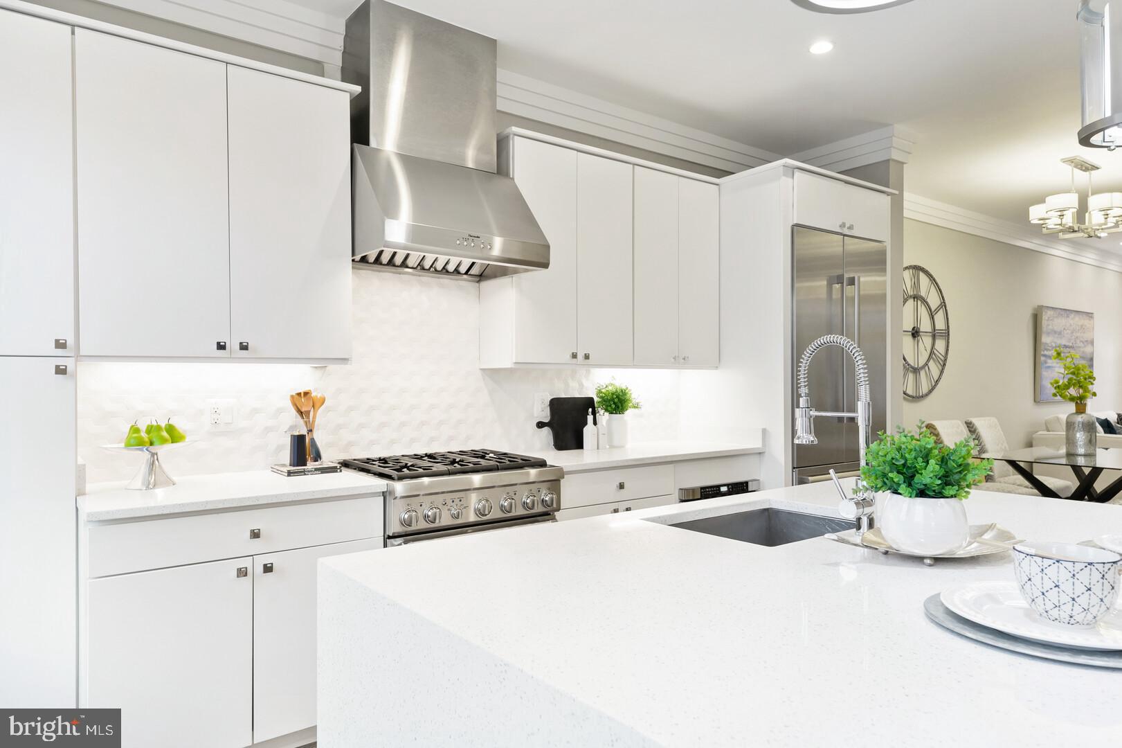 WILKES ROW - OLD TOWN - Residential