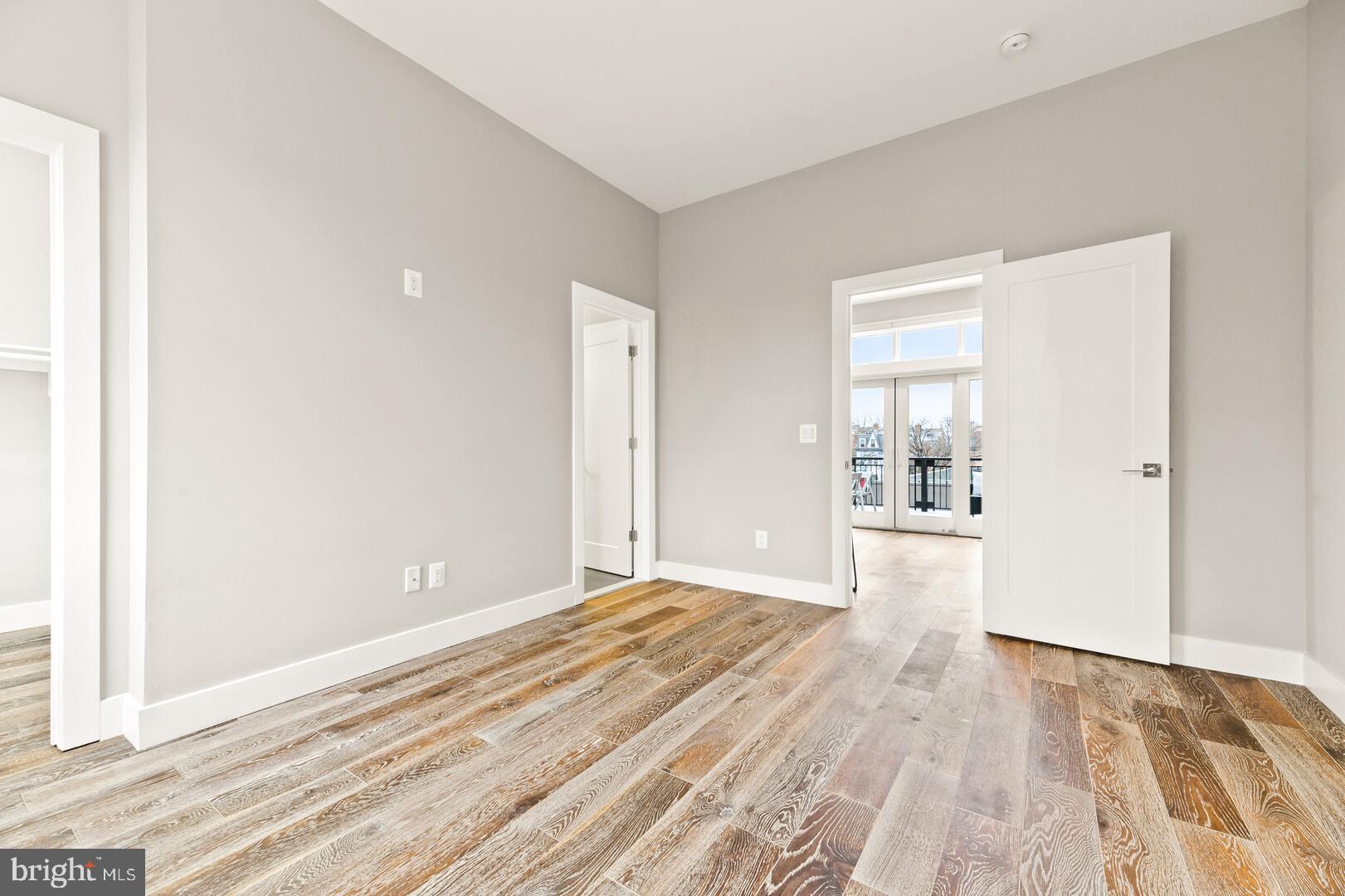 WILKES ROW - OLD TOWN - Residential