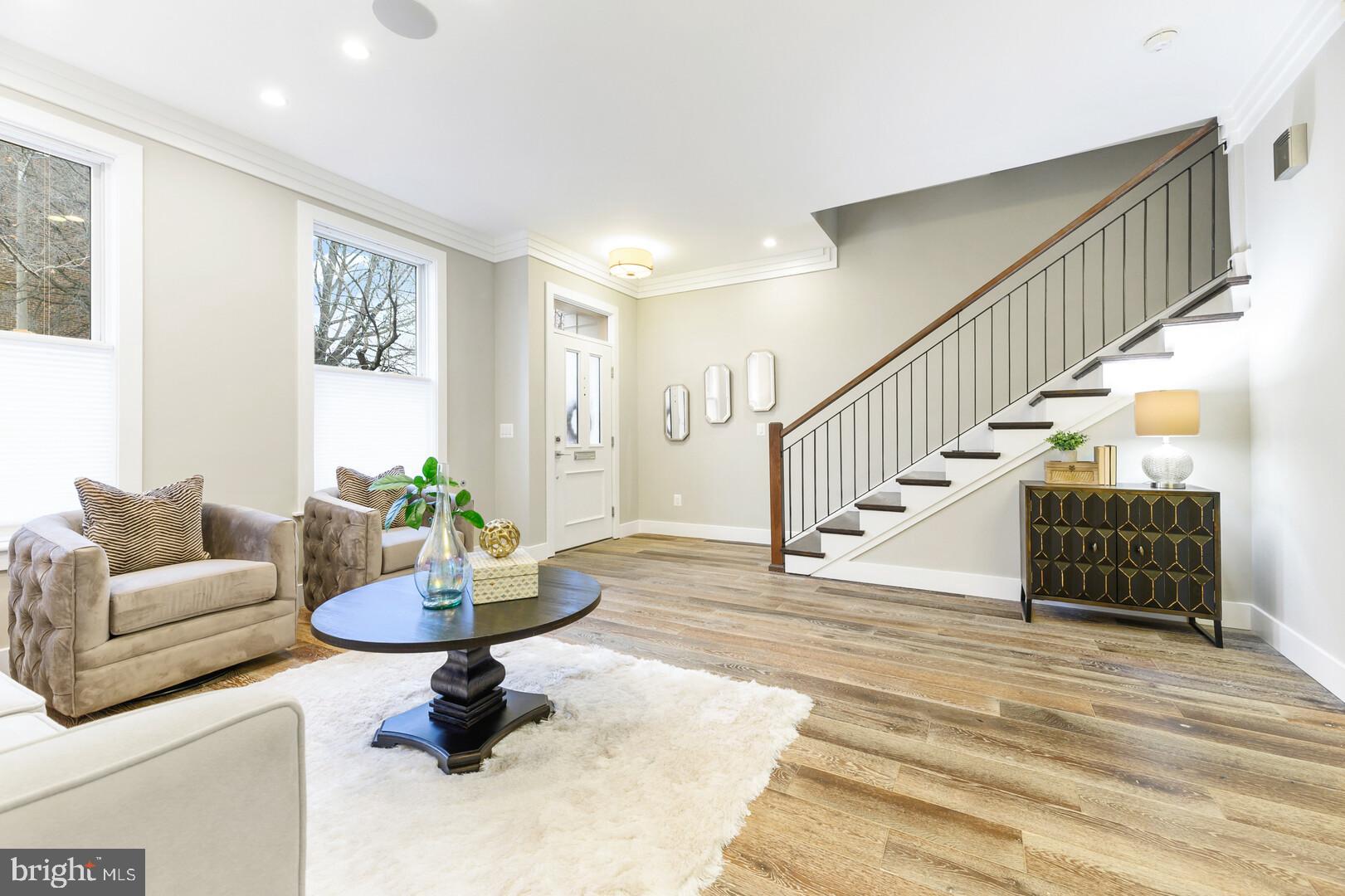 WILKES ROW - OLD TOWN - Residential