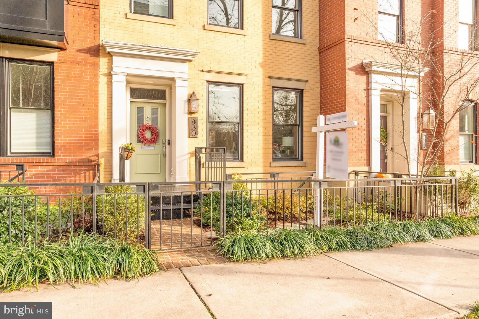 WILKES ROW - OLD TOWN - Residential