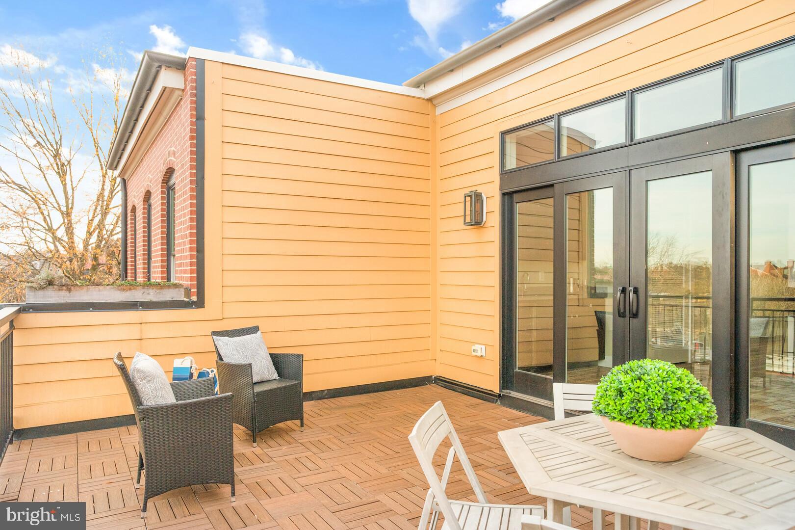 WILKES ROW - OLD TOWN - Residential