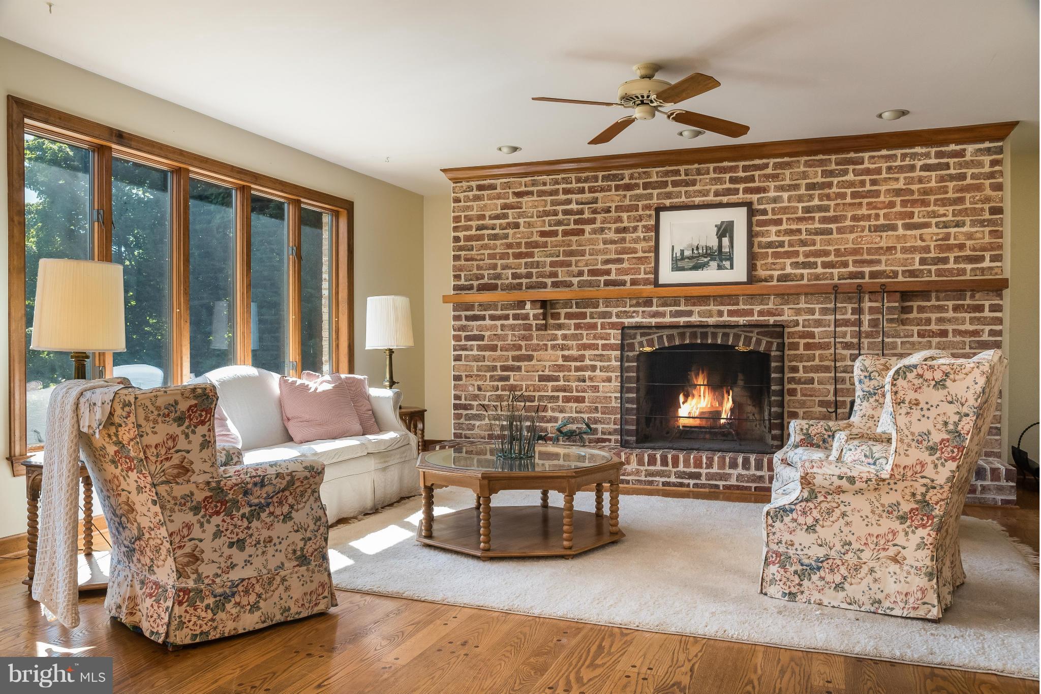 WILD ROSE SHORES - Residential