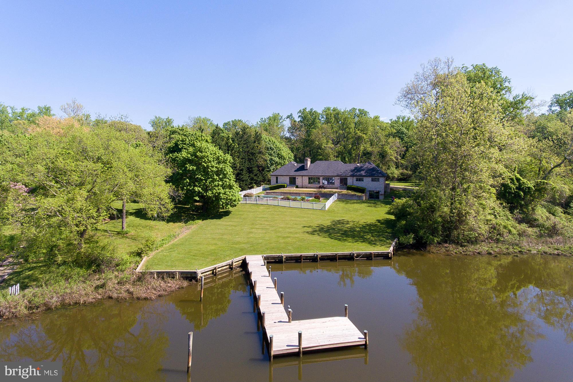 WILD ROSE SHORES - Residential