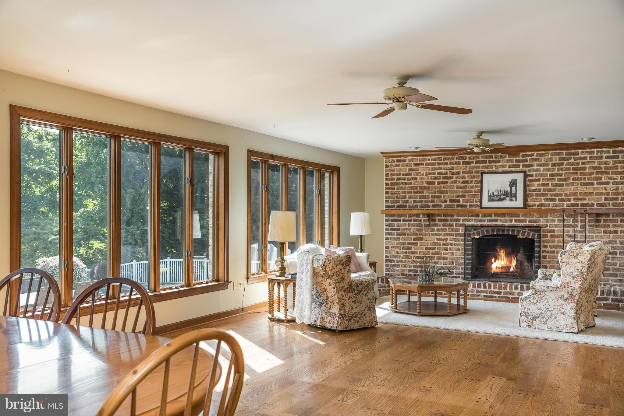 WILD ROSE SHORES - Residential