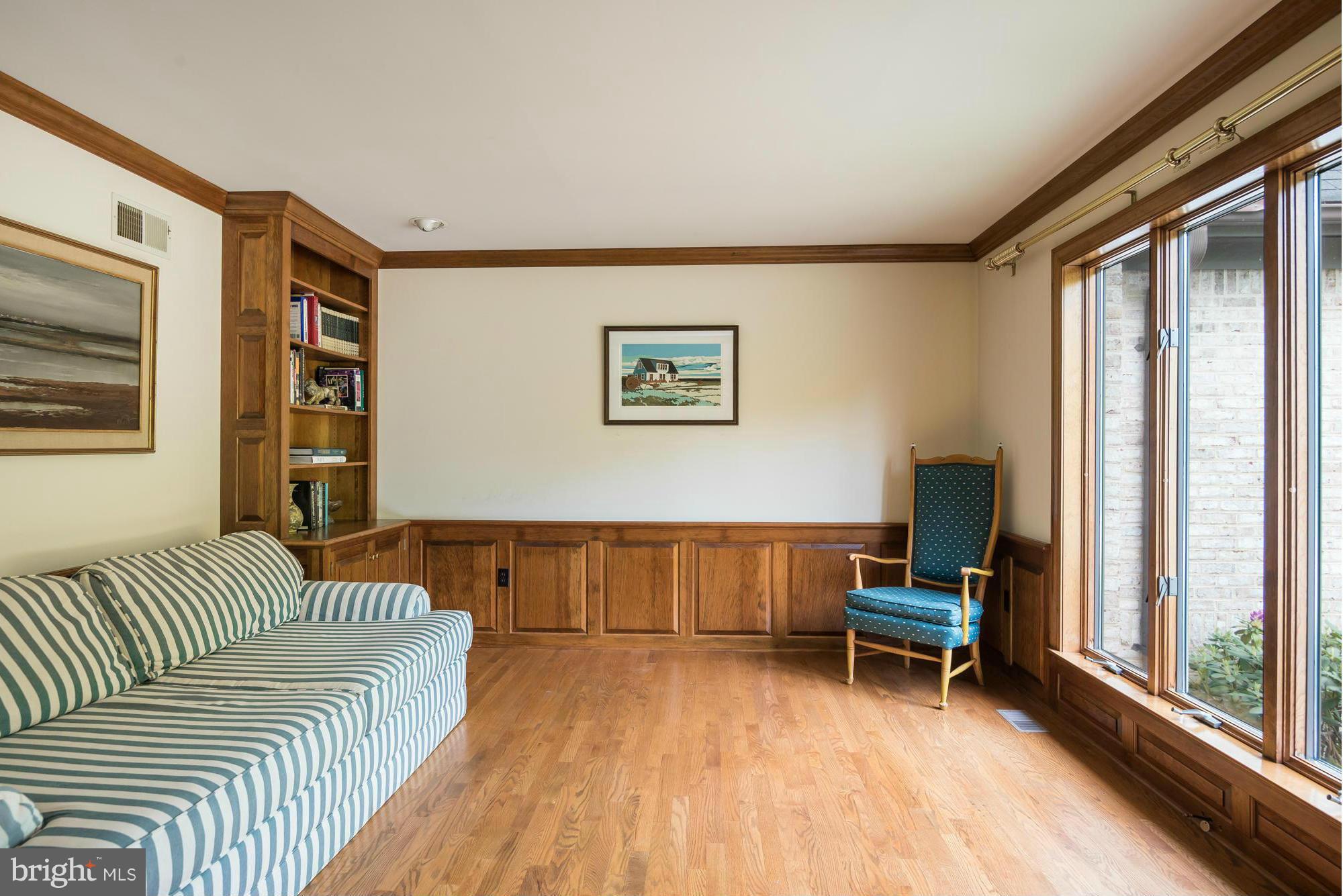 WILD ROSE SHORES - Residential