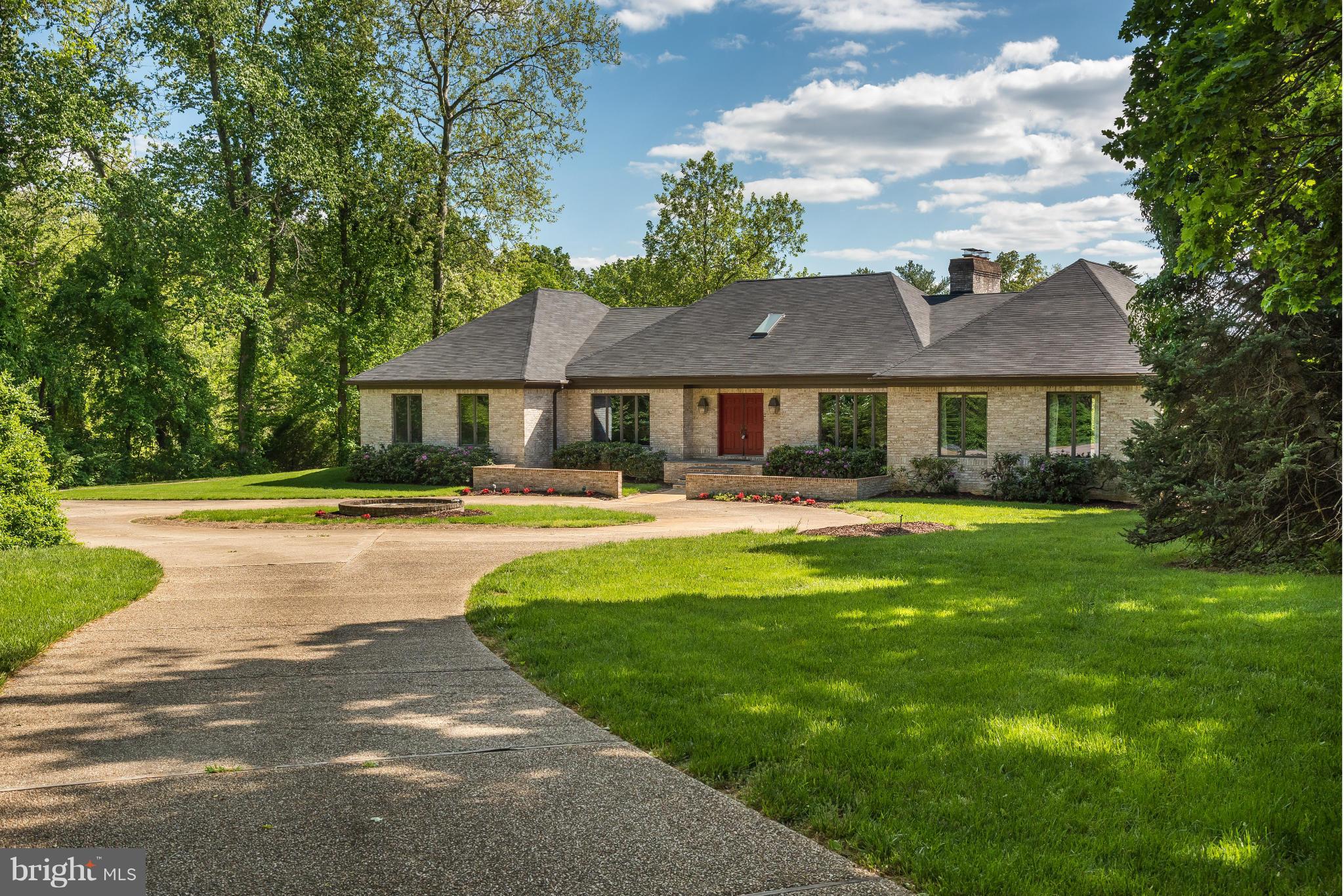 WILD ROSE SHORES - Residential