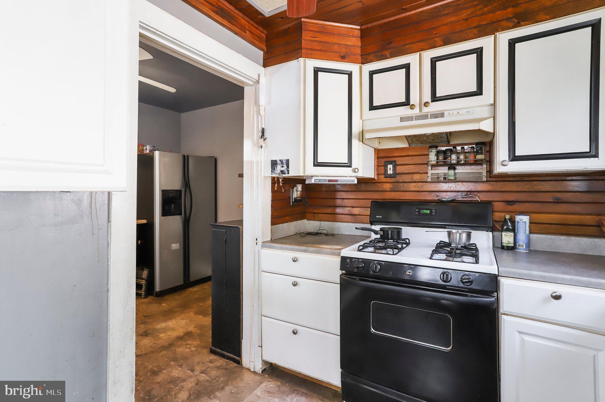 BRUNSWICK - Residential