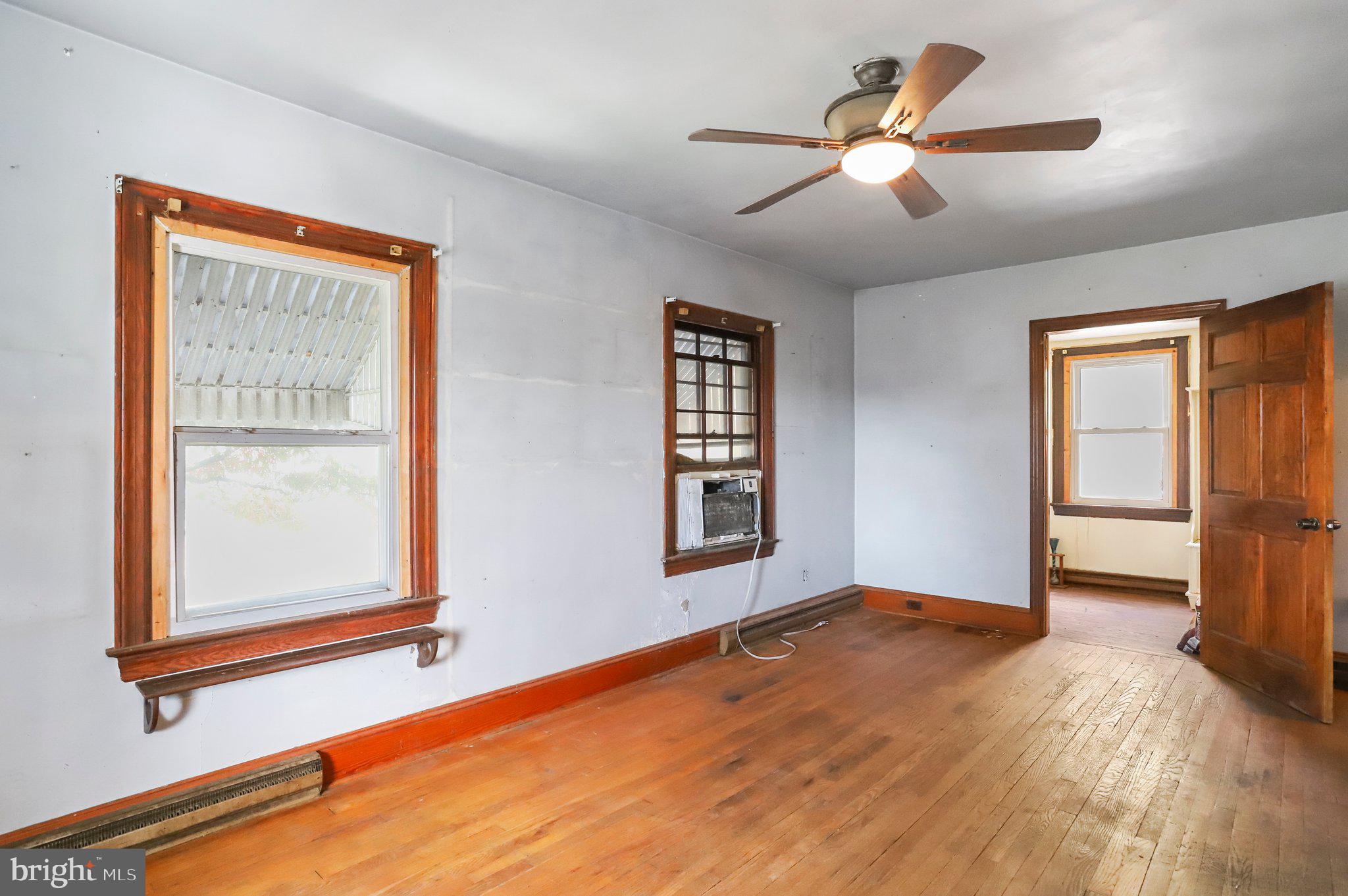 BRUNSWICK - Residential